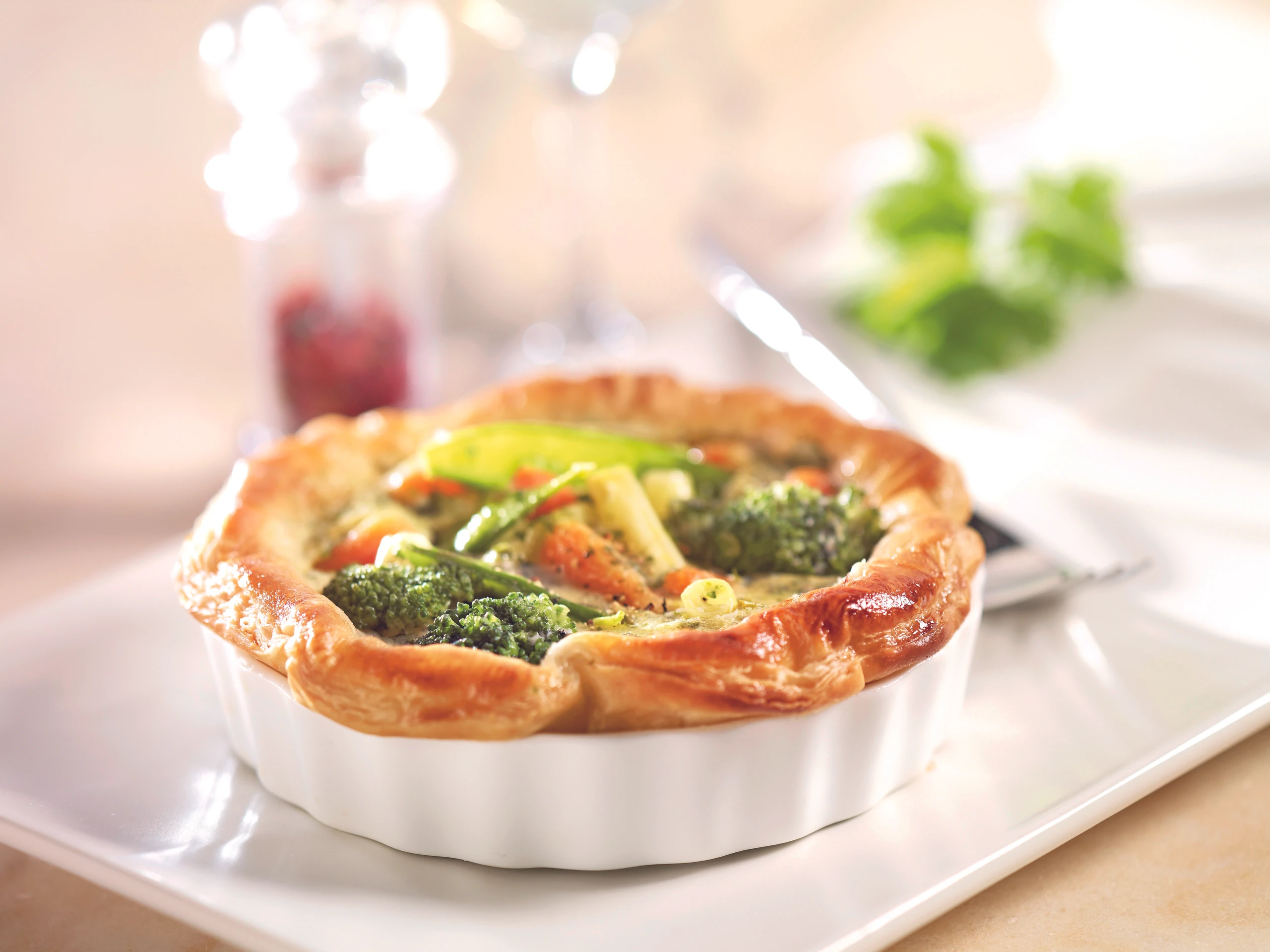 Mini-Quiches mit Gemüse-Topfenfülle