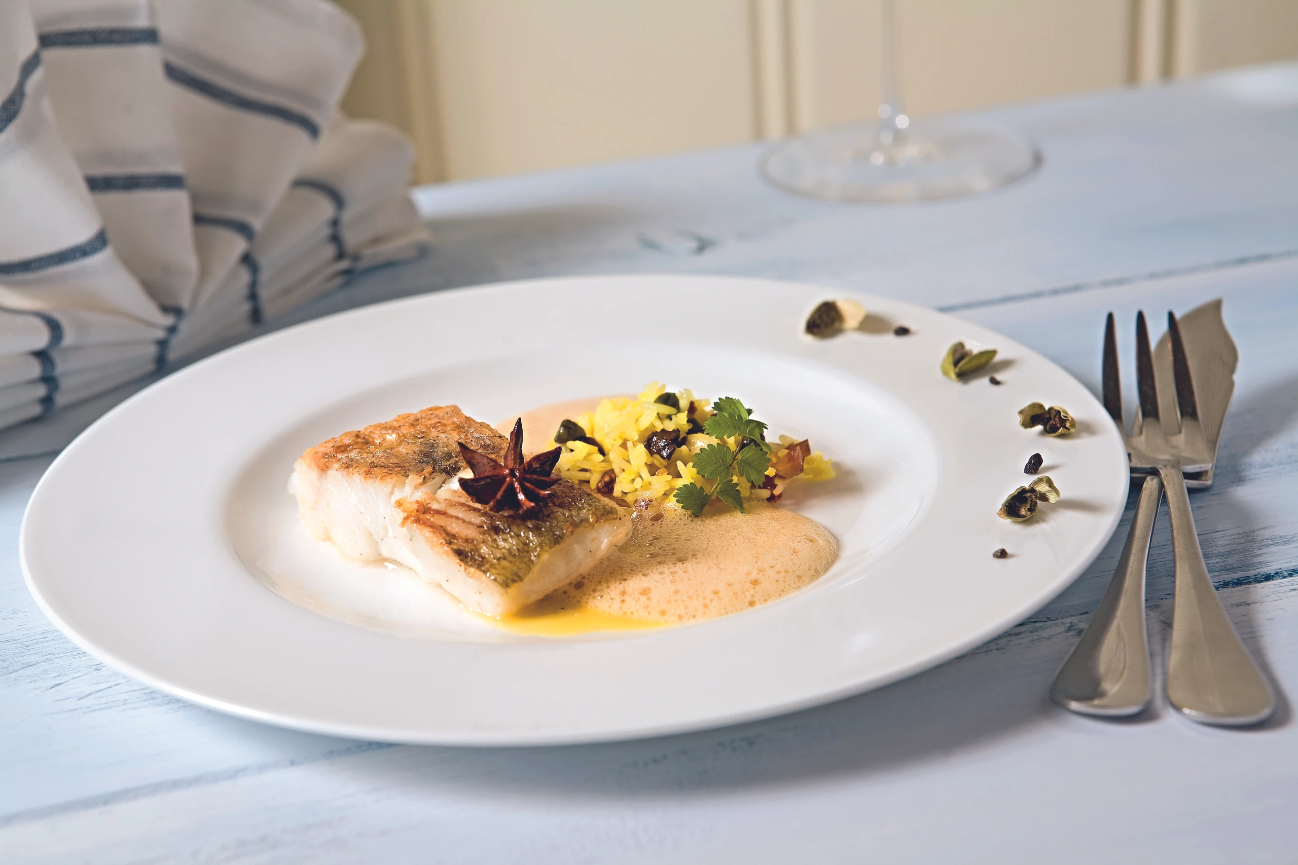 Zander mit Kardamom und orientalischem Reis