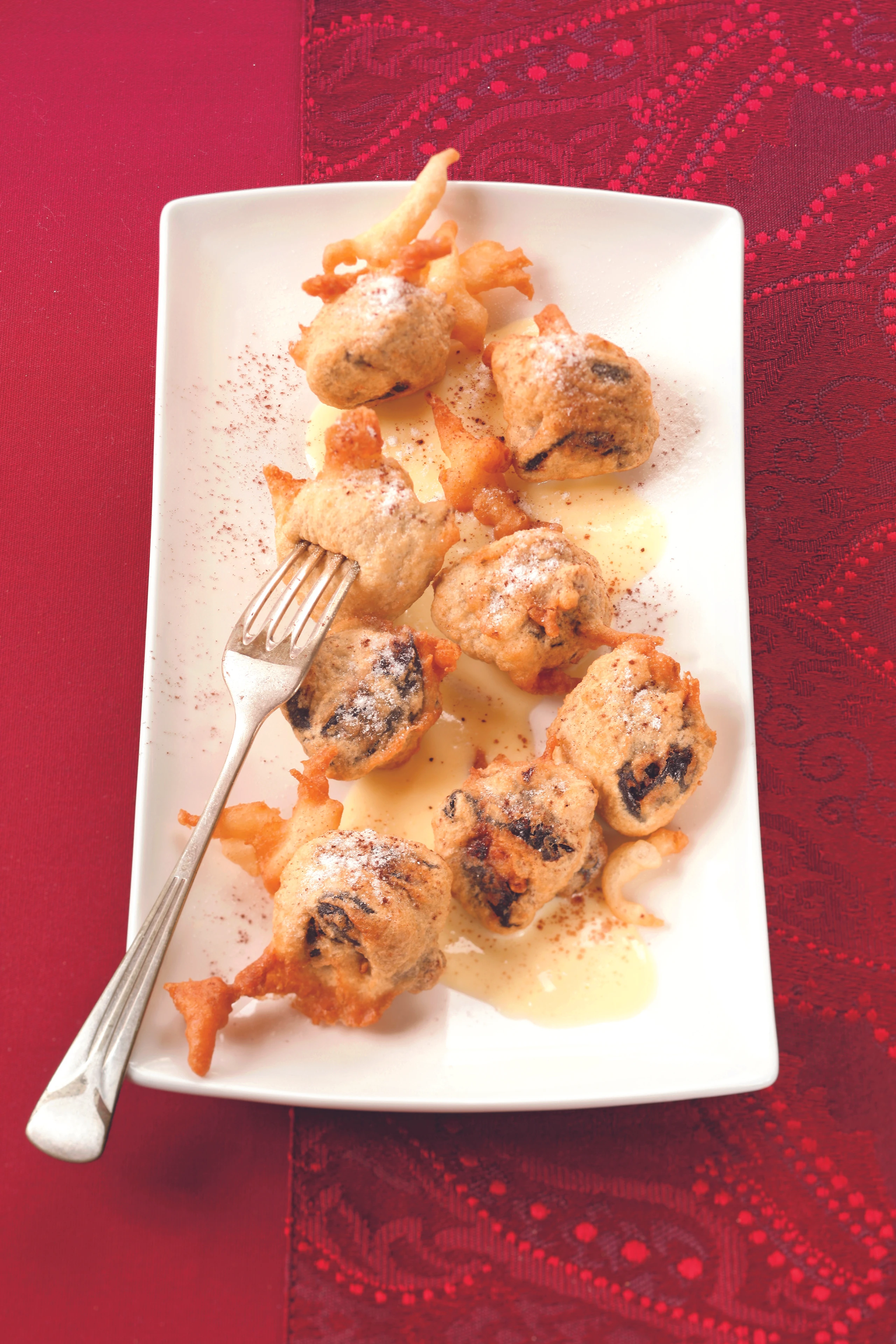 Schlosserbuben mit Zwetschken und Mandeln