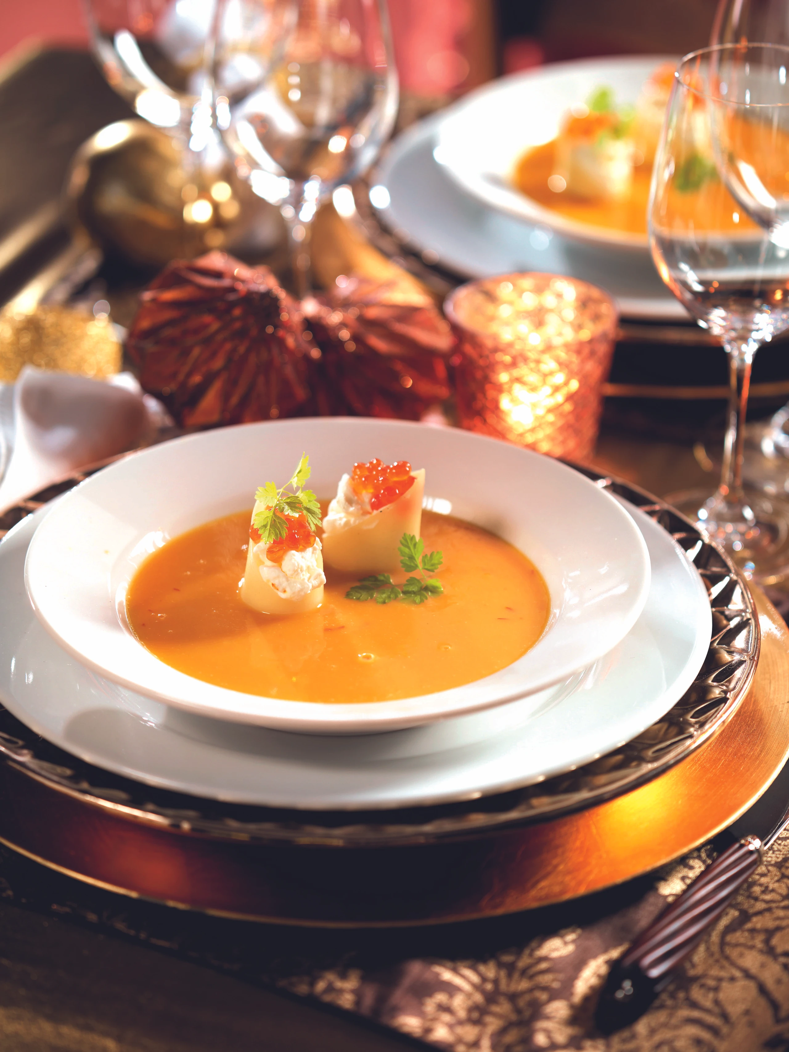 Süßkartoffelsuppe mit Lachskaviar