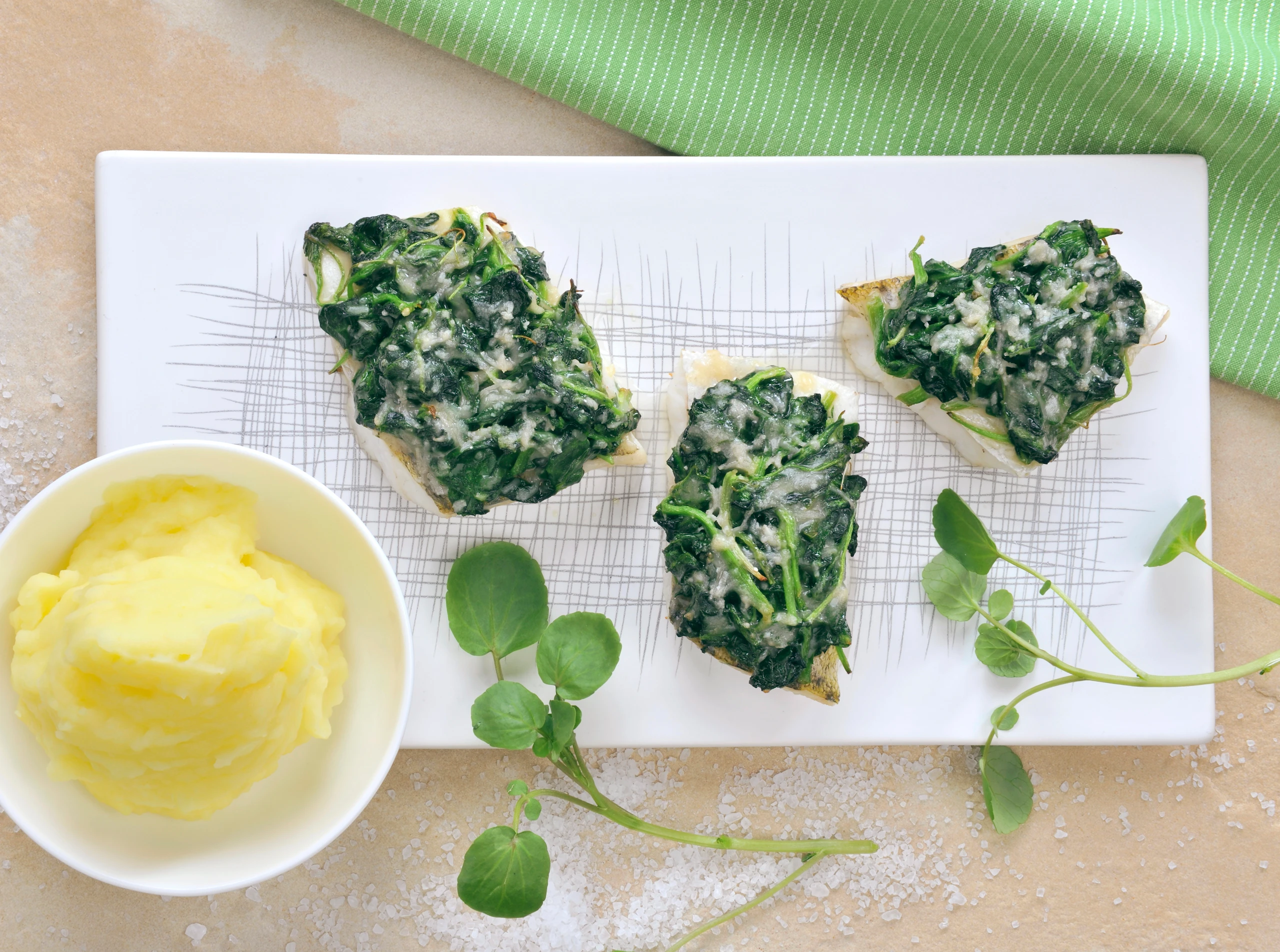 Zanderfilet mit Bärlauchkruste und Erdäpfelpüree