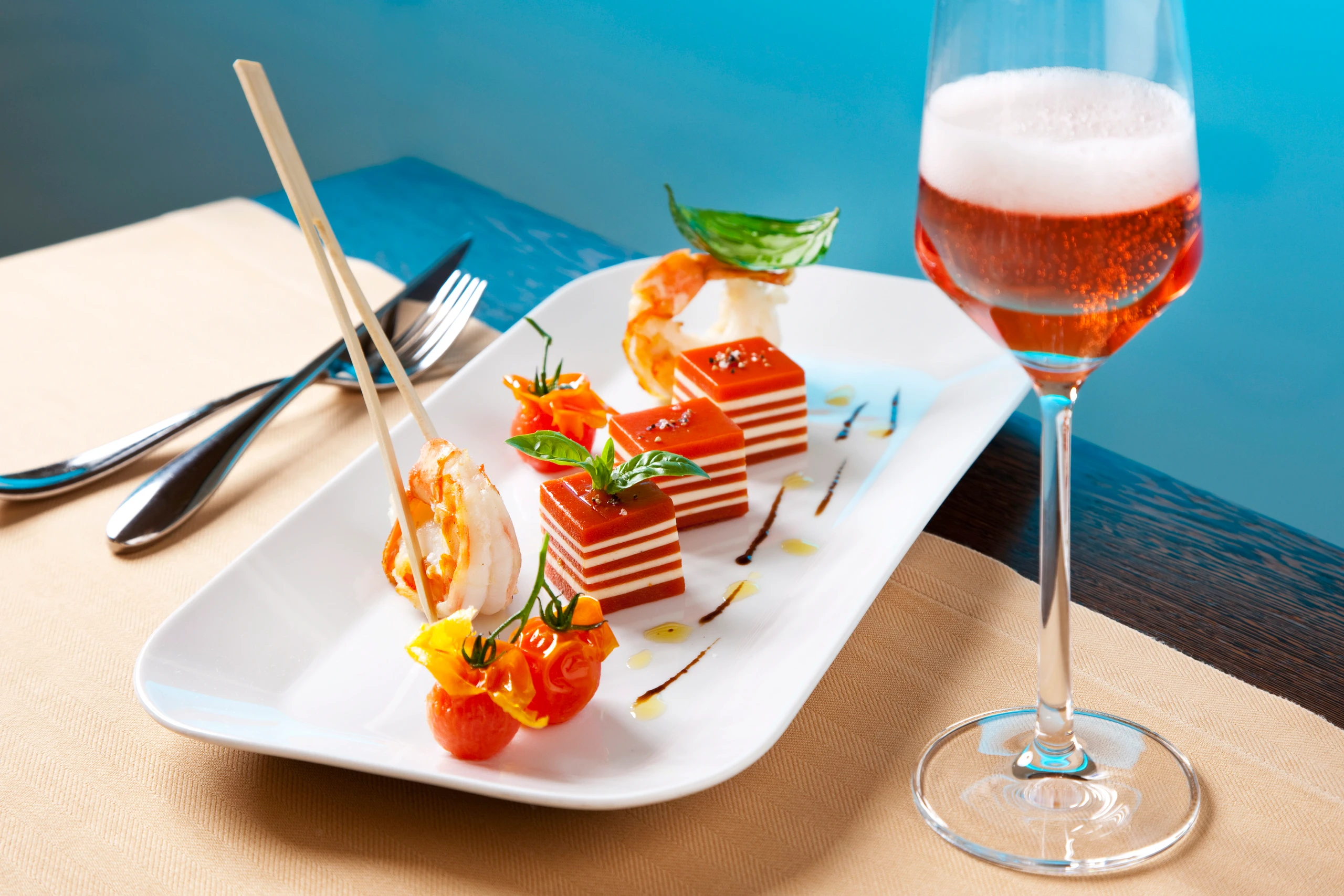 Paradeiser-Ildefonso mit Garnelen