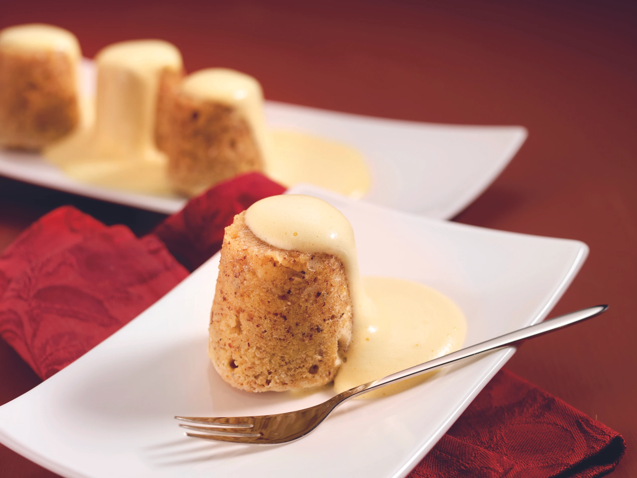 Nusskoch mit Weinschaum