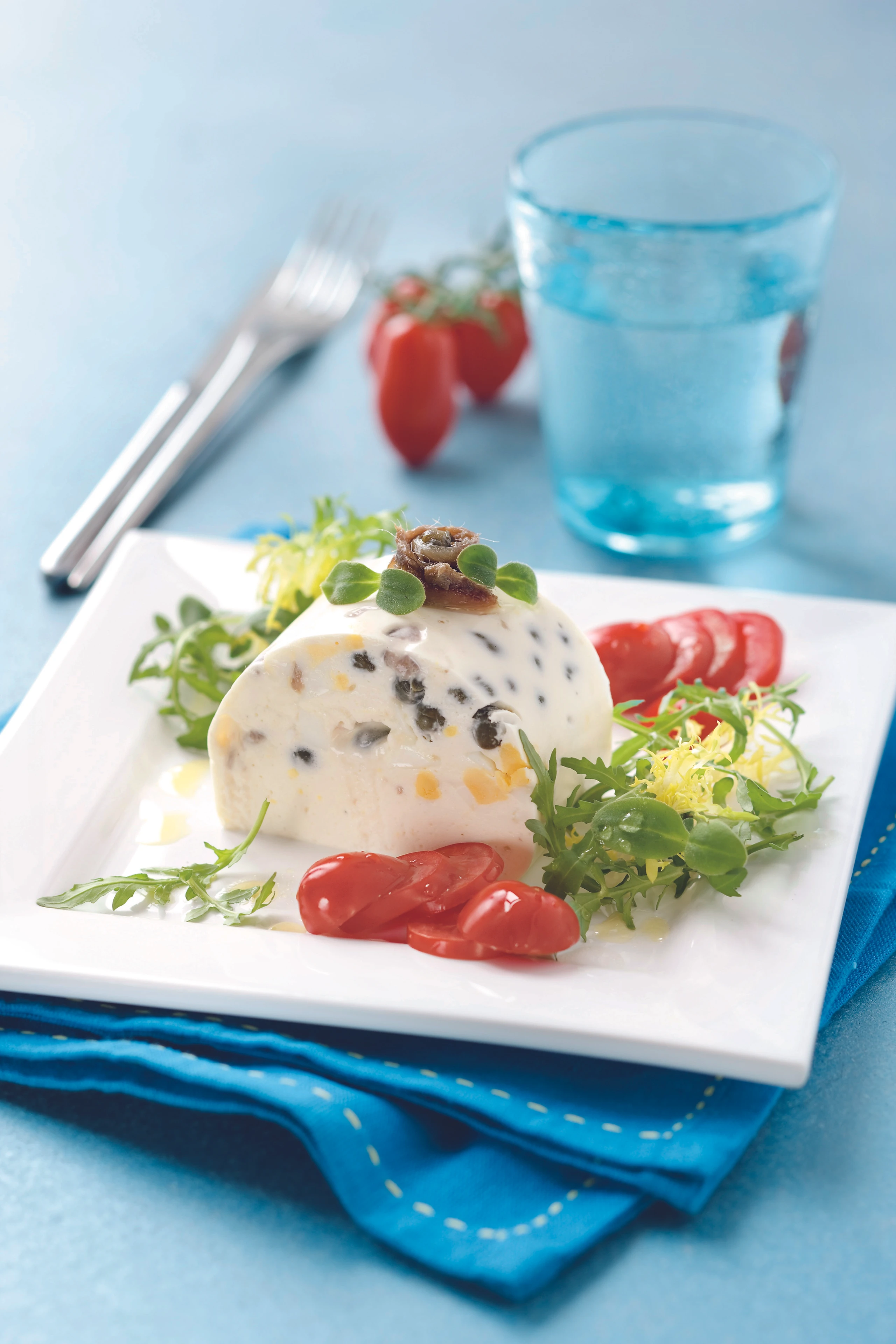 Rahmterrine mit Sardellen