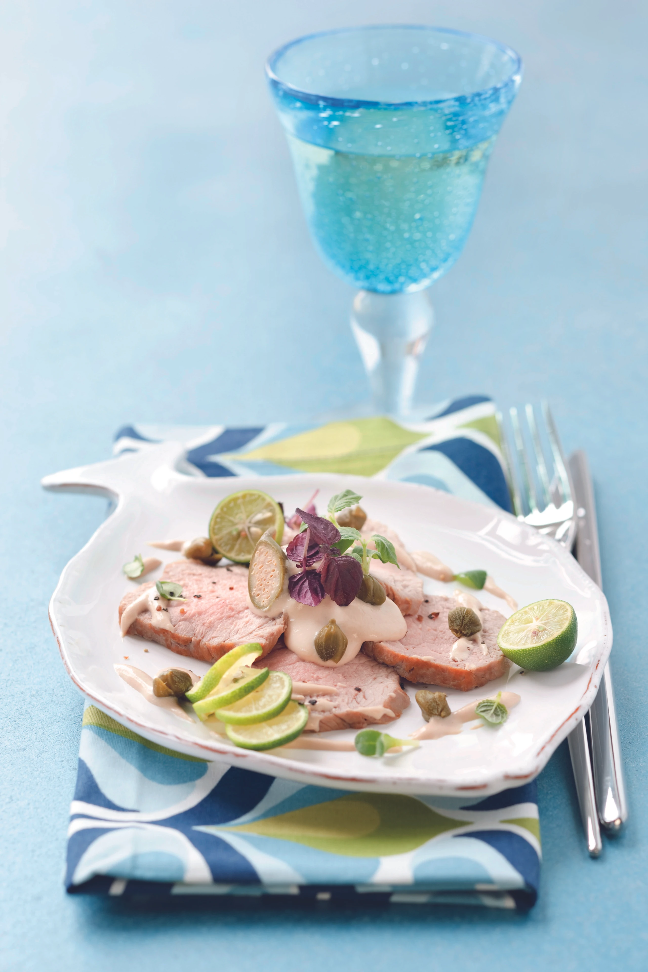 Kalbfleisch mit Thunfischsauce