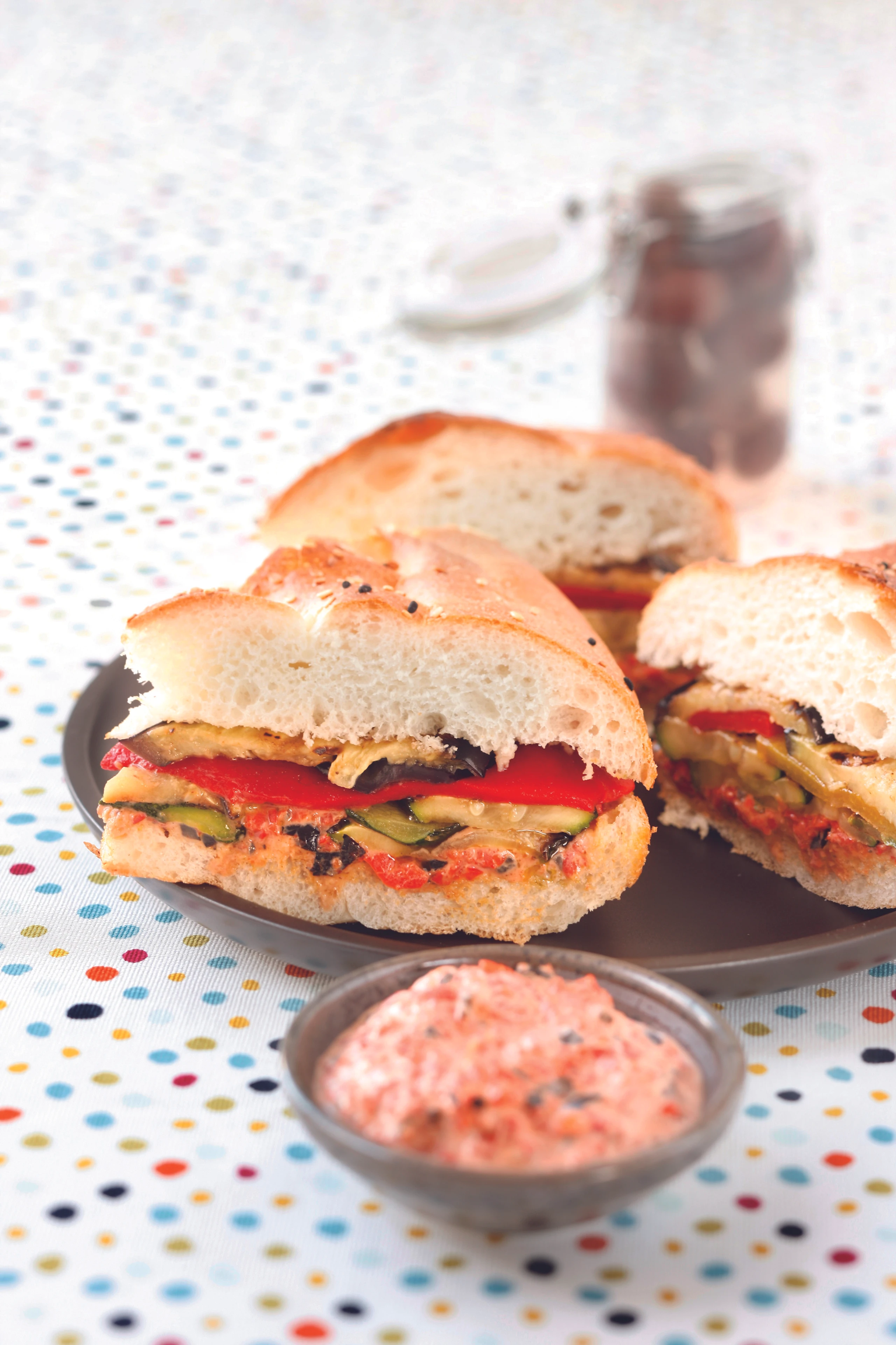 Fladenbrot mit gebratenem Gemüse