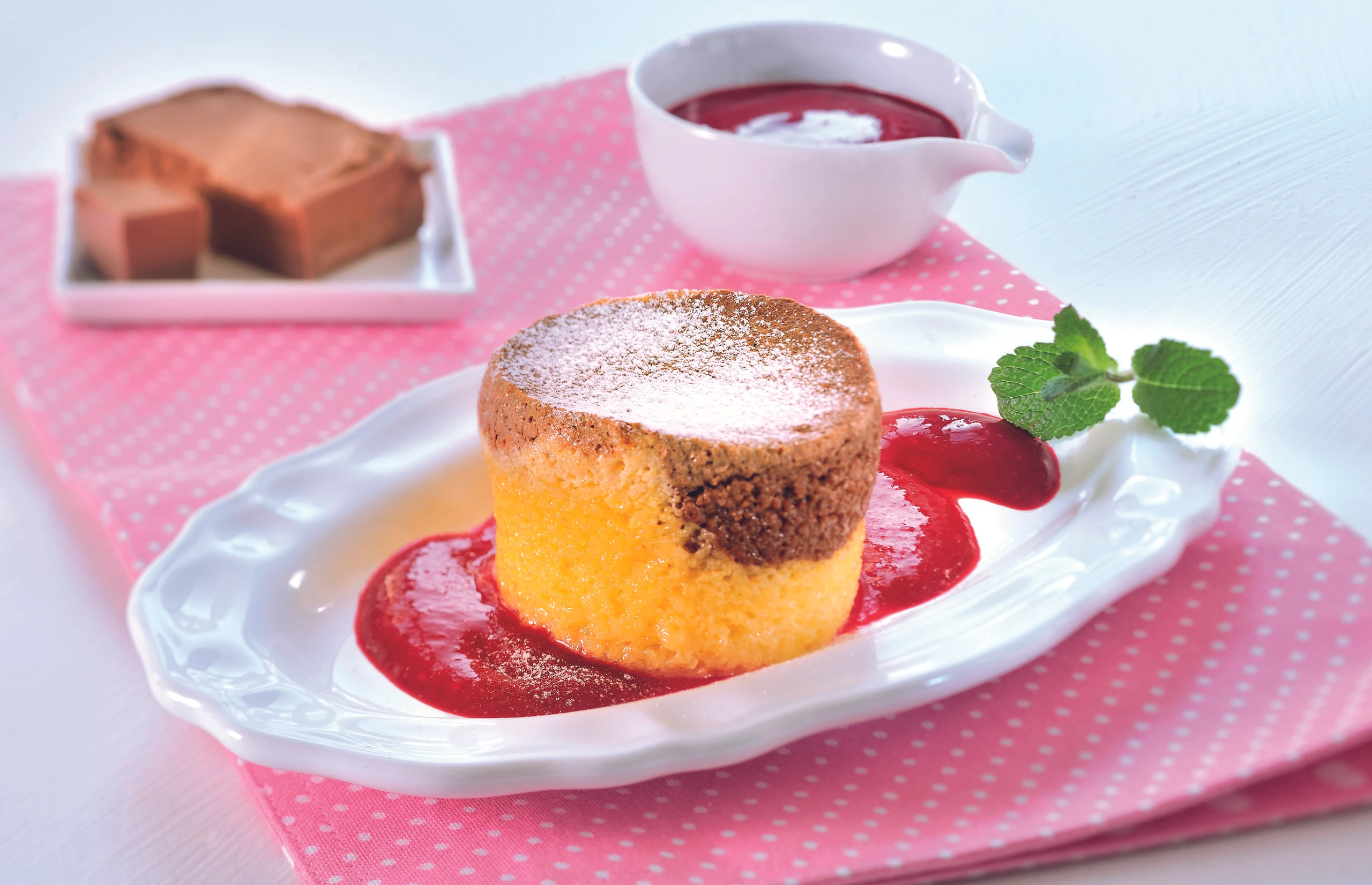 Marmorierter Grießauflauf