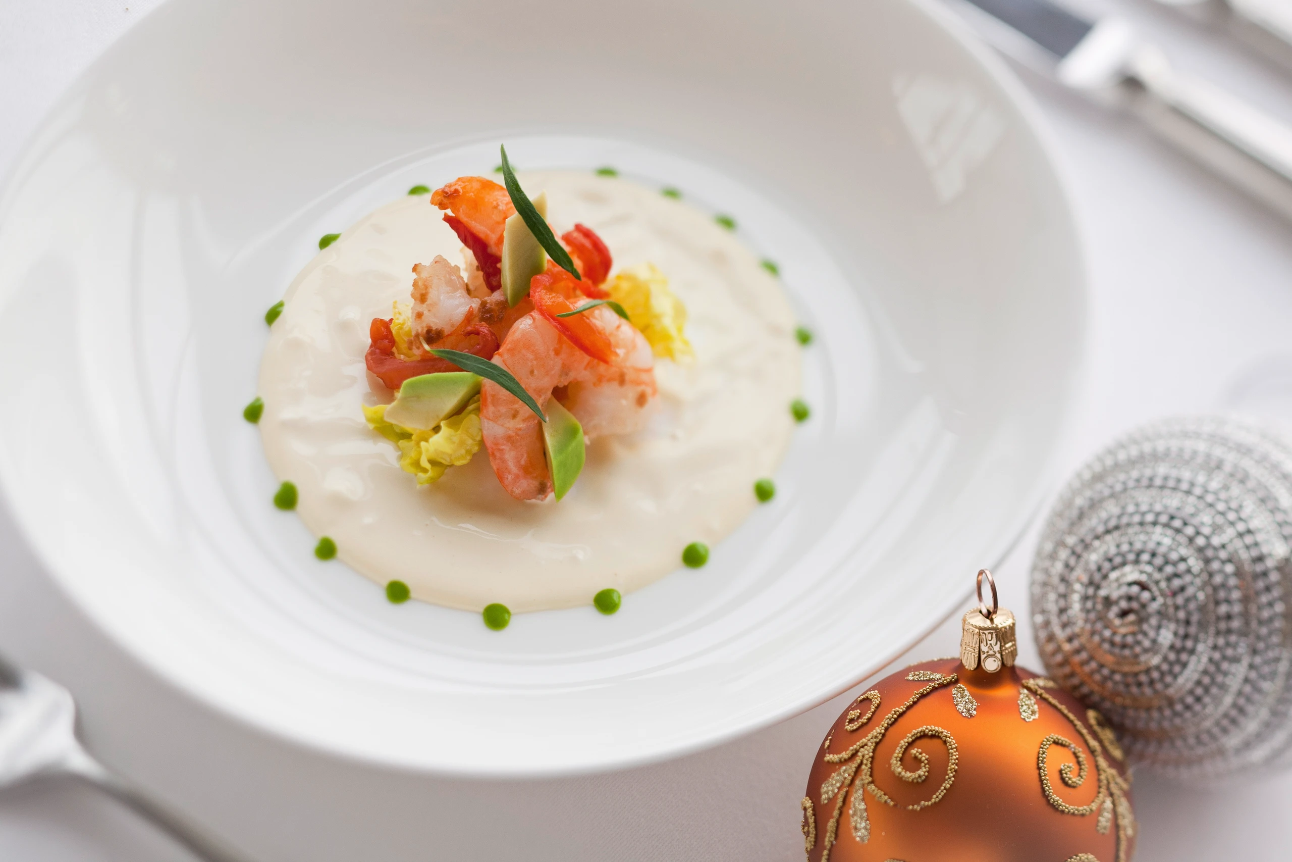 Garnelen-Cocktail mit Avocado und Paradeisern