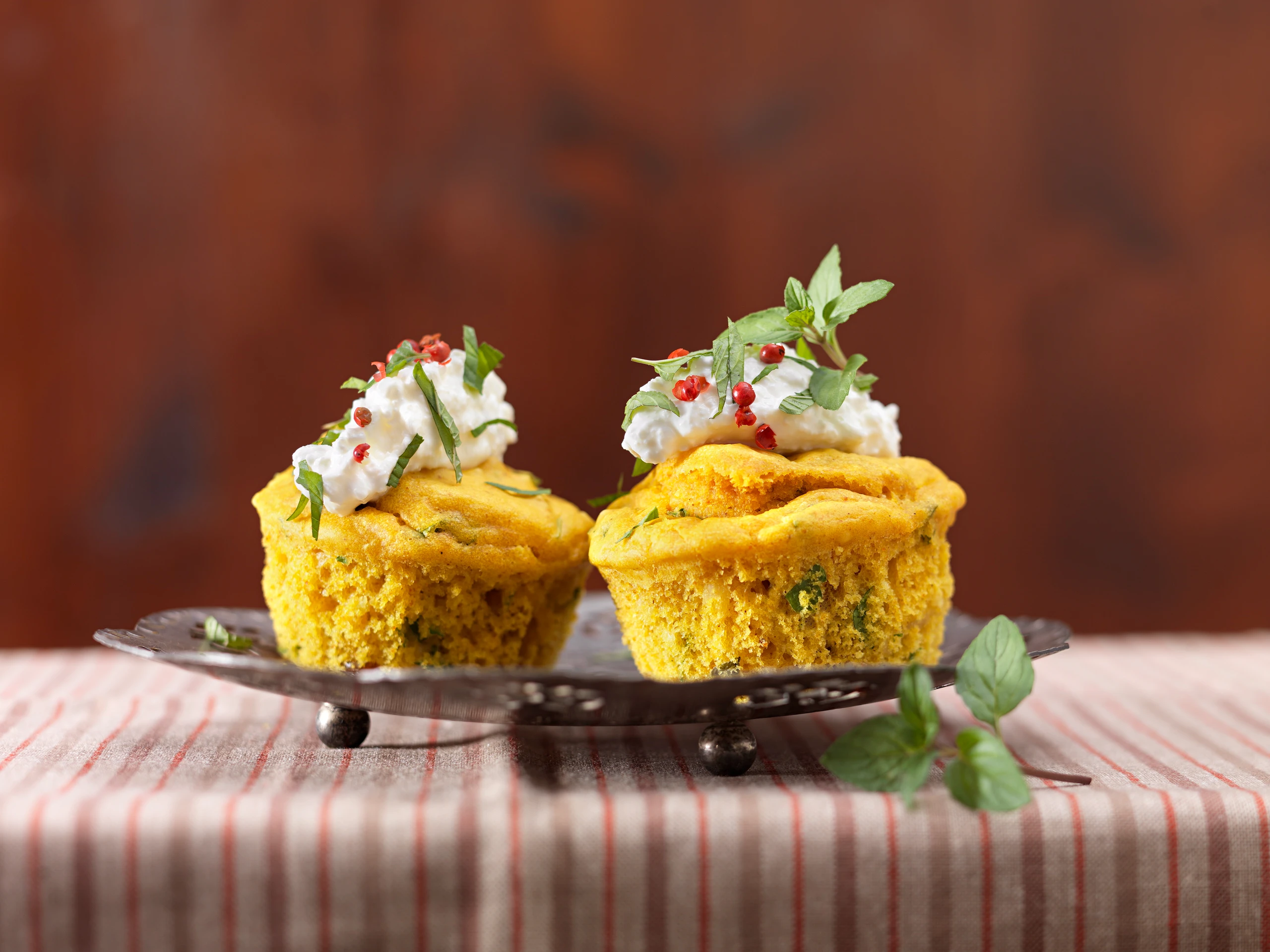 Marokkanische Cupcakes mit Cottage-Cheese-Topping