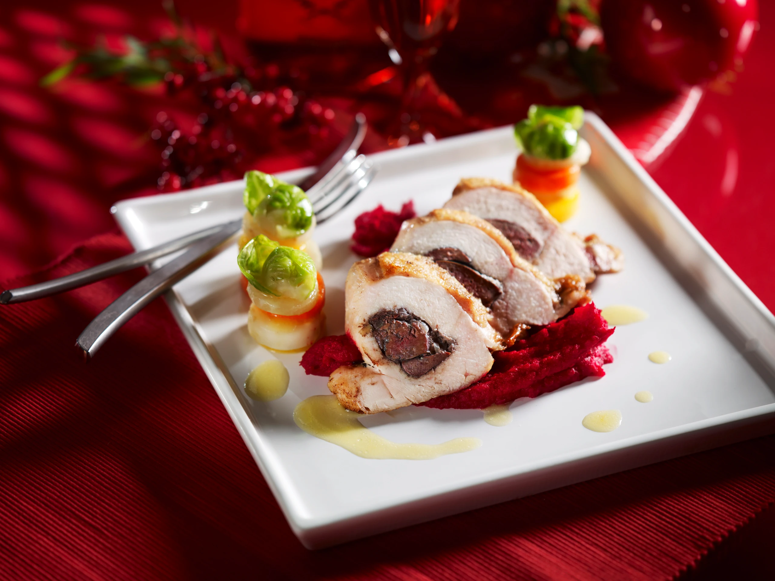 Gefüllte Hühnerbrust mit Rübenpüree