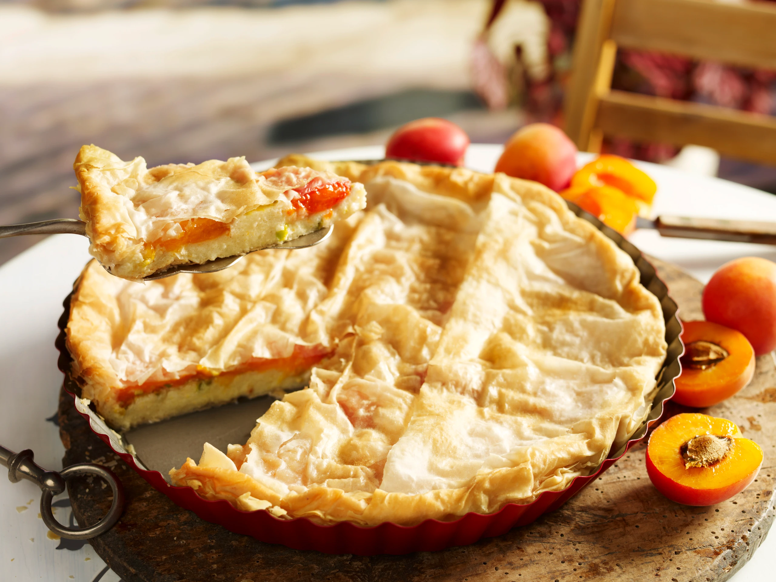 Pita me verikoko: Griechische Marillen-Pita