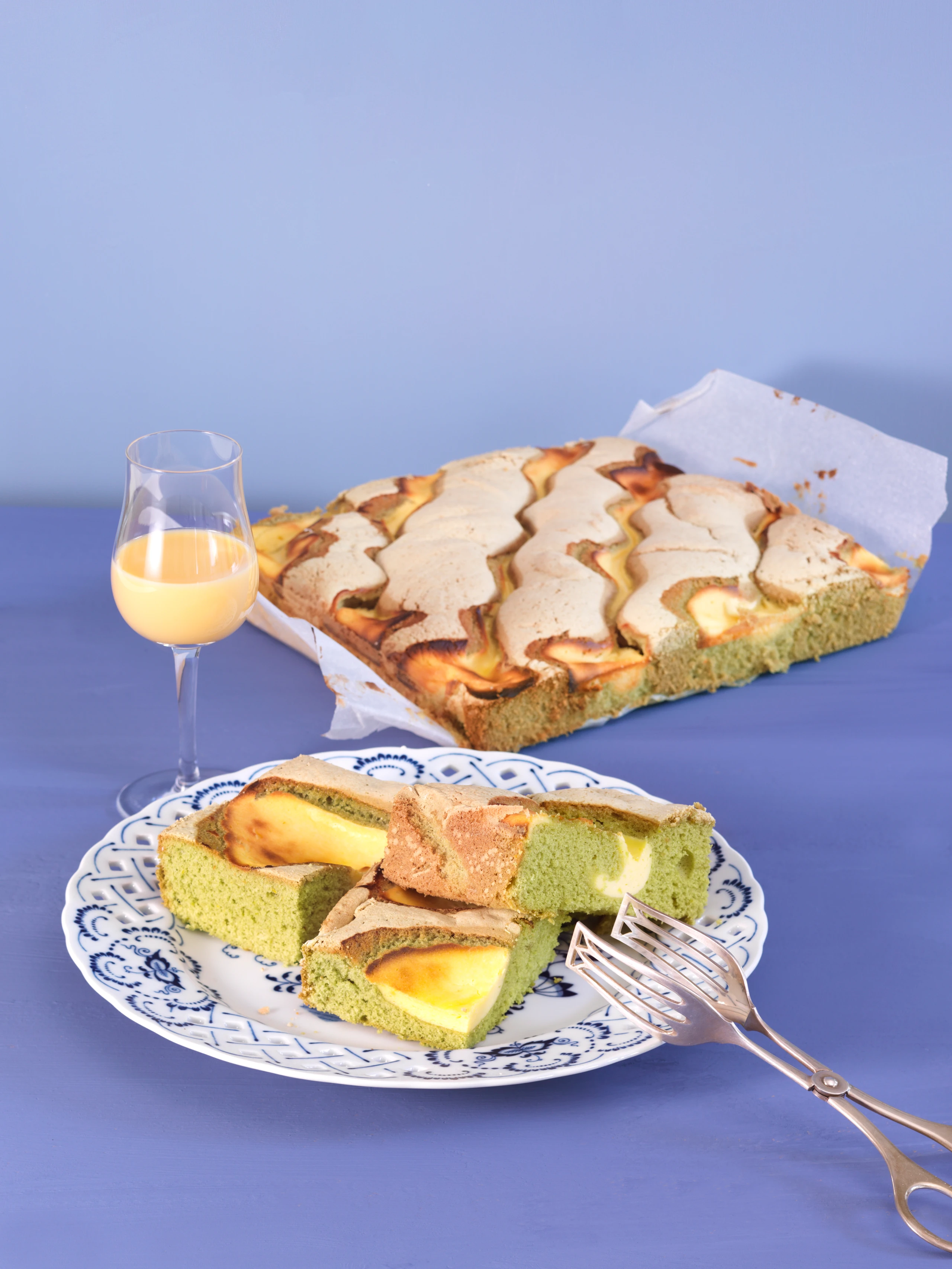 Kürbiskernöl-Eierlikör-Kuchen