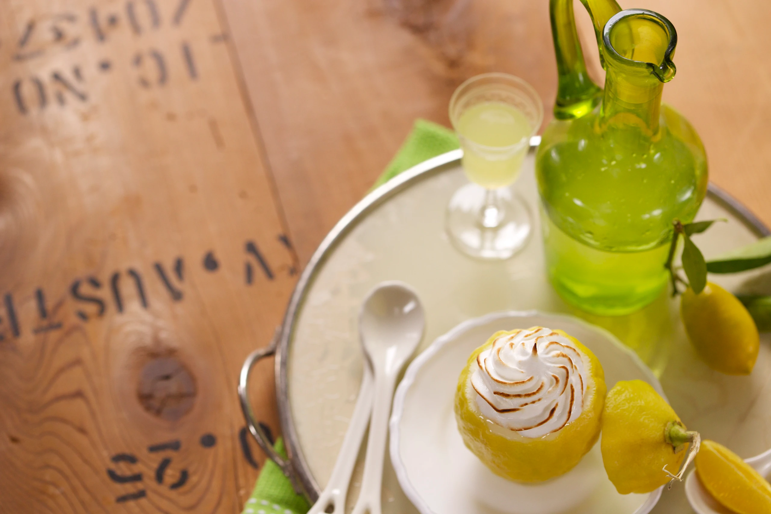 Gefüllte Zitronen mit Baiser