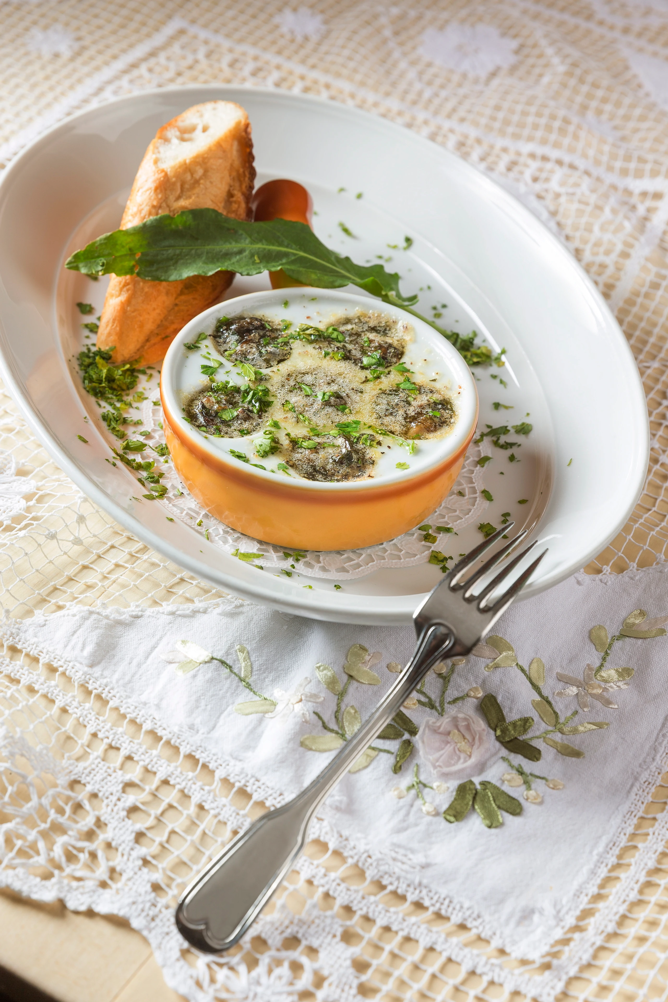 Schnecken mit Kräuter-Olivenbutter