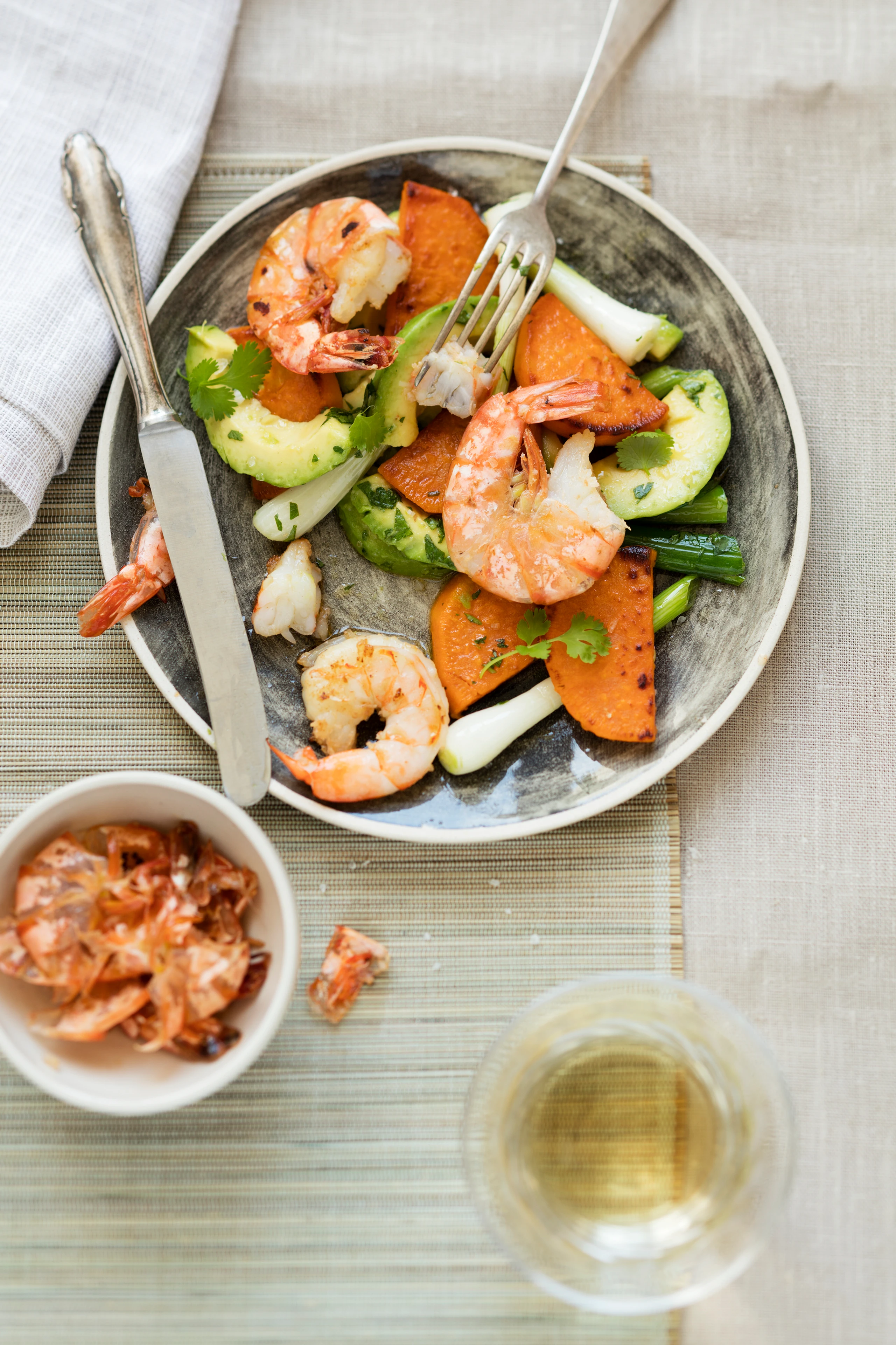 Süßkartoffelsalat mit Garnelen