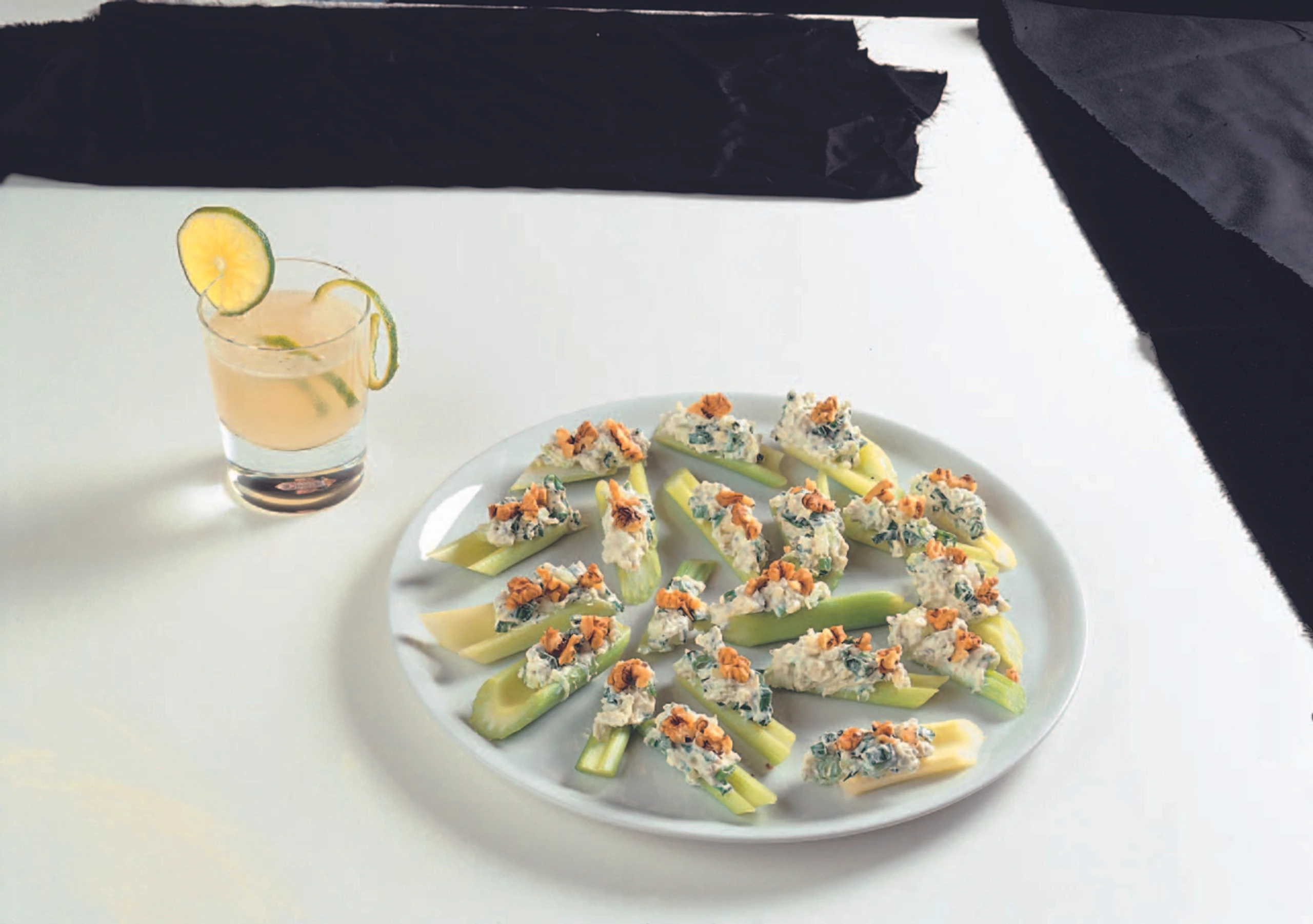 Selleriestangen mit Edelschimmelkäse