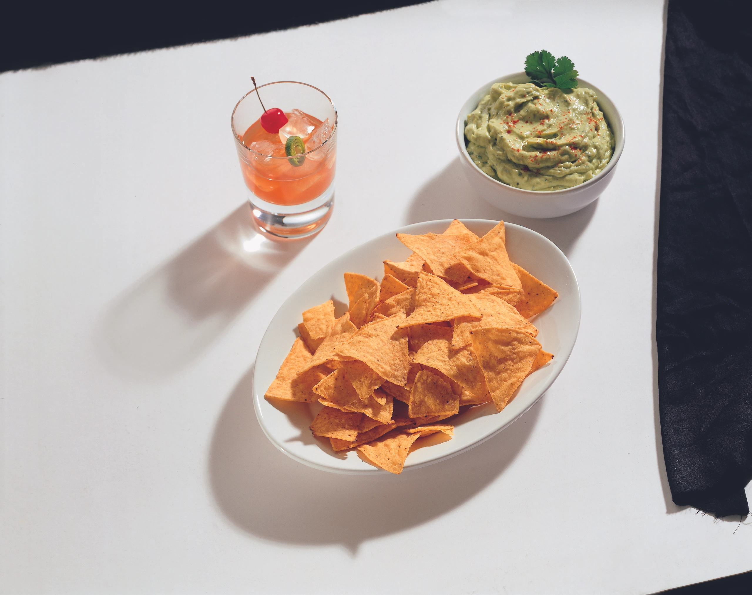 Avocadocreme mit Tacos