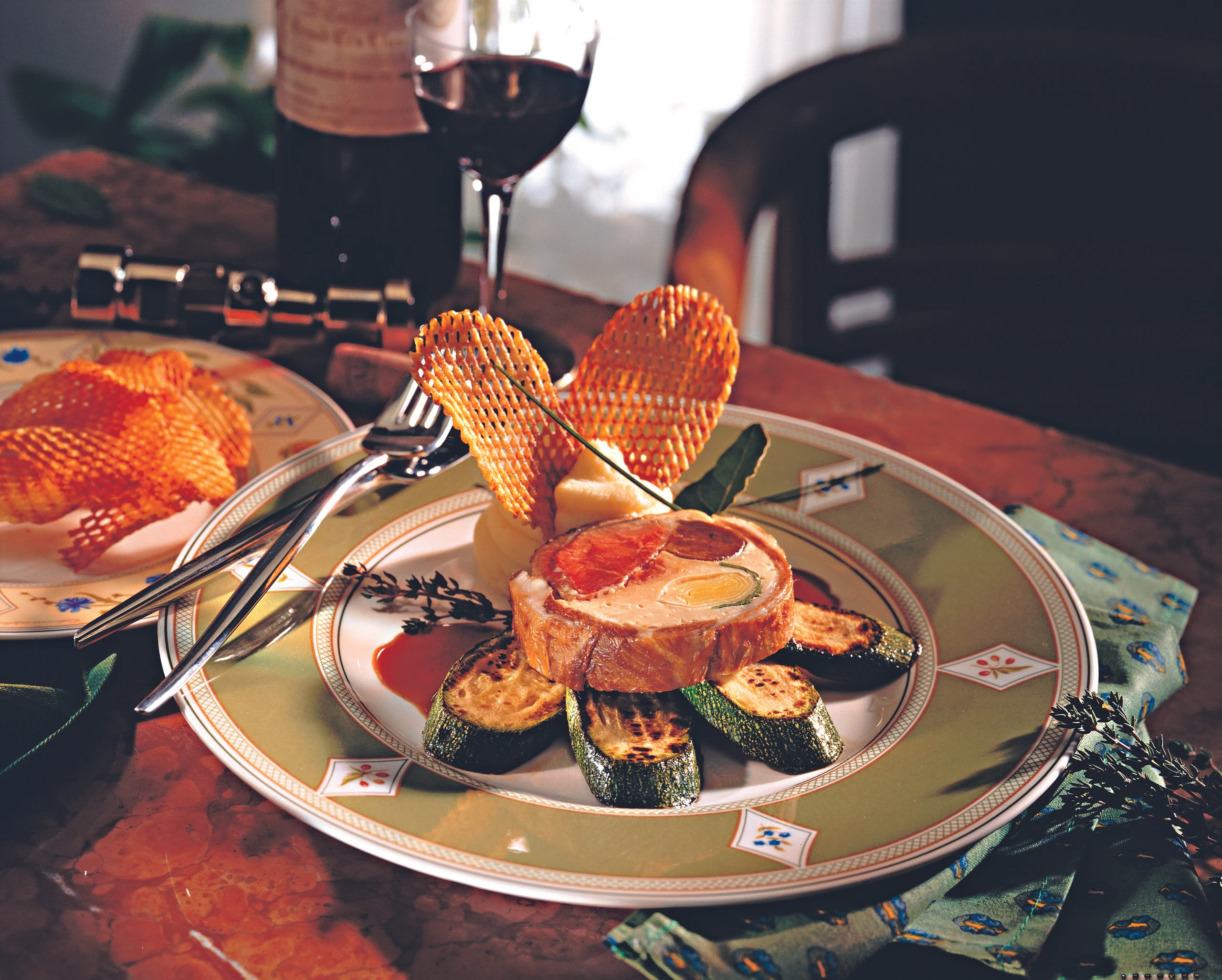 Gerollter Lammbraten mit Nieren gefüllt