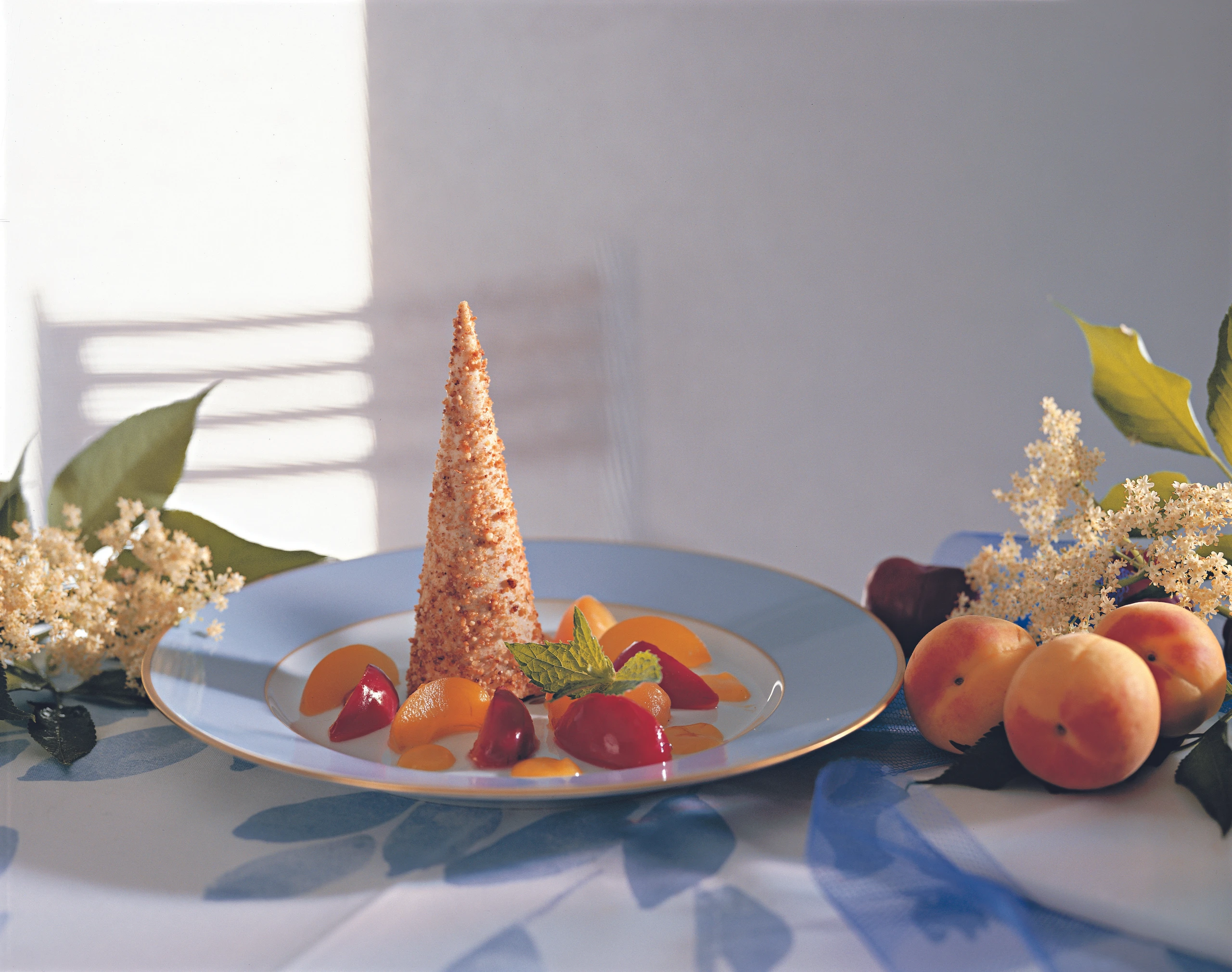 Holunderblüten-Krokant-Parfait