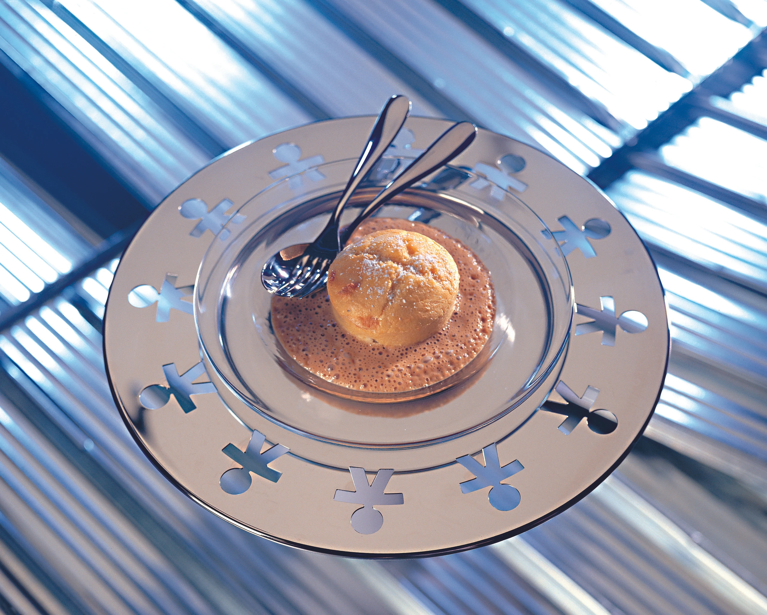 Grießpudding mit Kaffeesauce