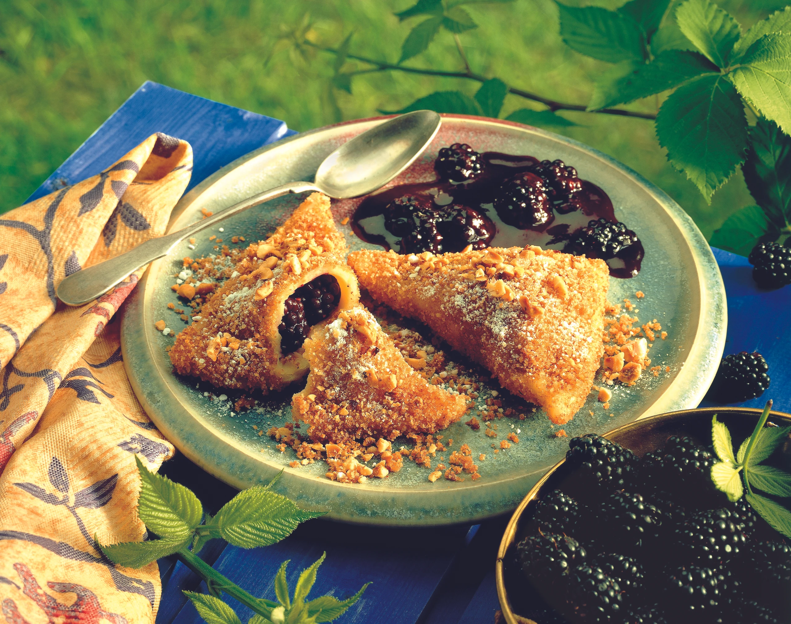 Brombeertascherl mit Butterbröseln