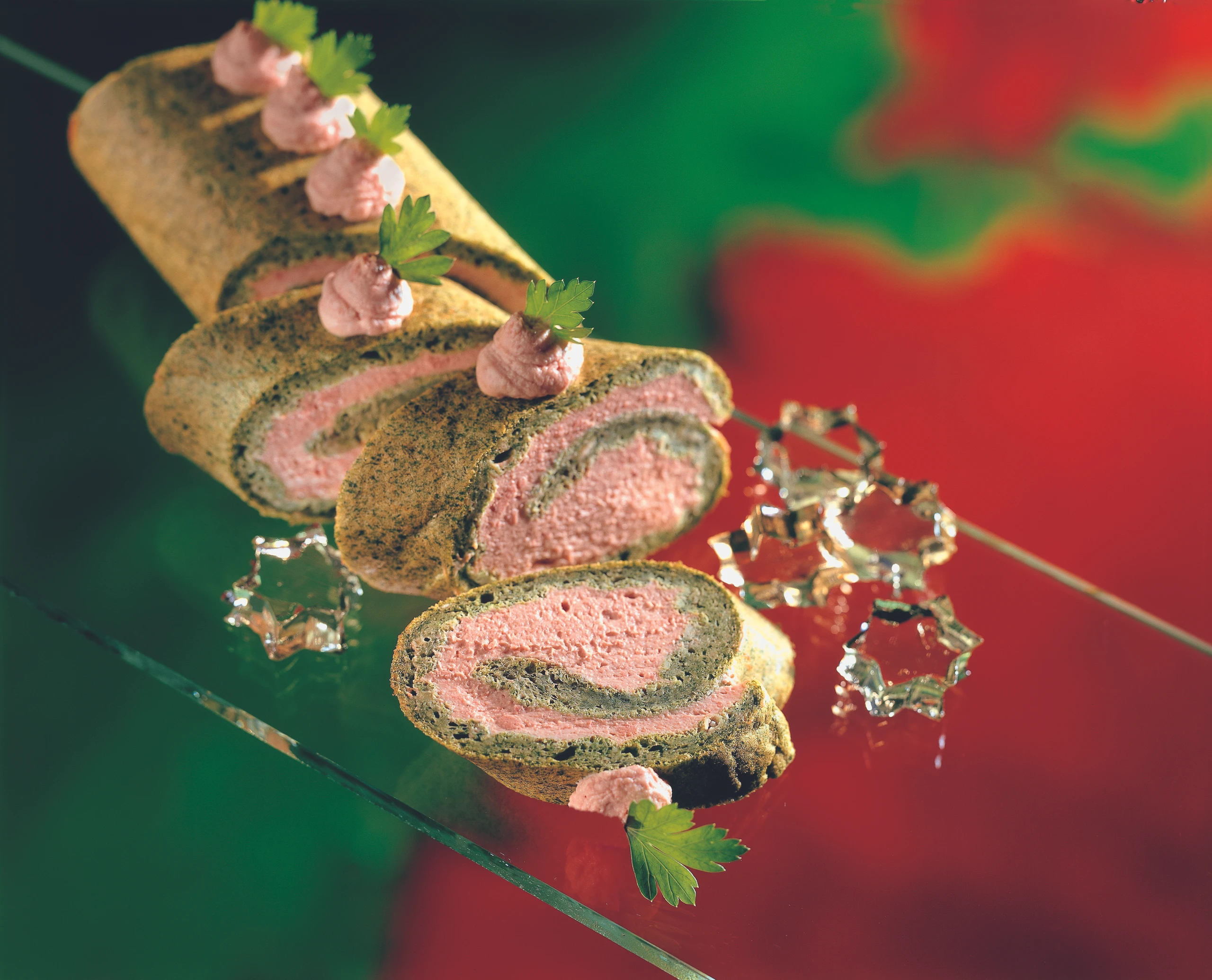 Spinatroulade mit Gänselebermus gefüllt