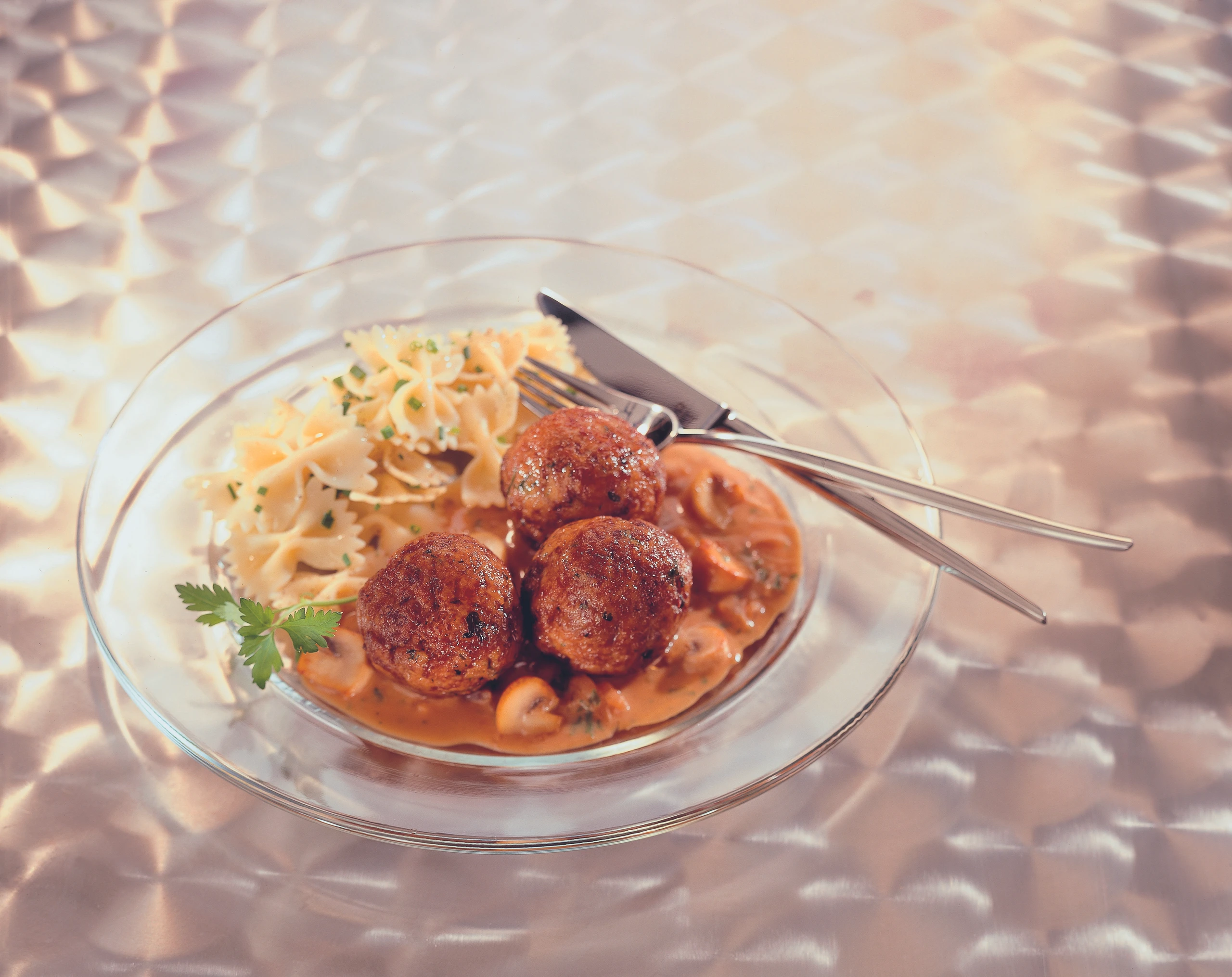 Fleischbällchen mit Schwammerlsauce