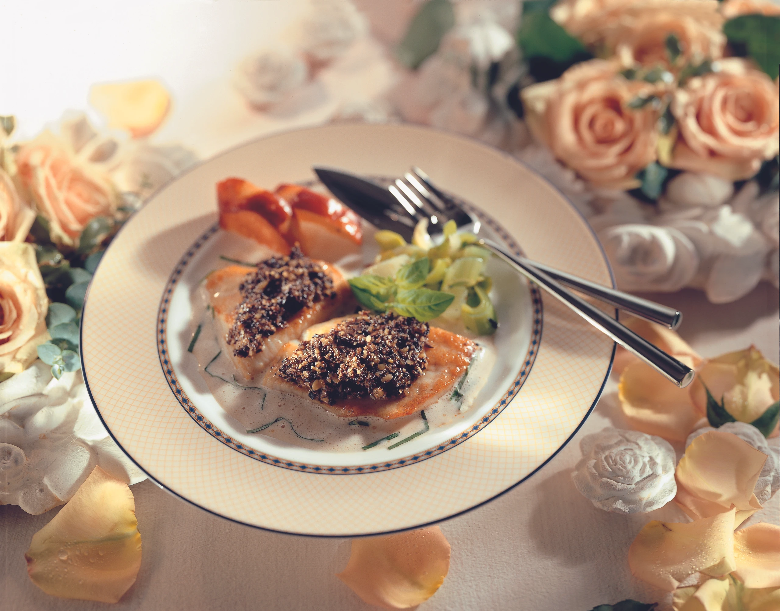 Steinbutt mit Olivenkruste und Thunfischsauce