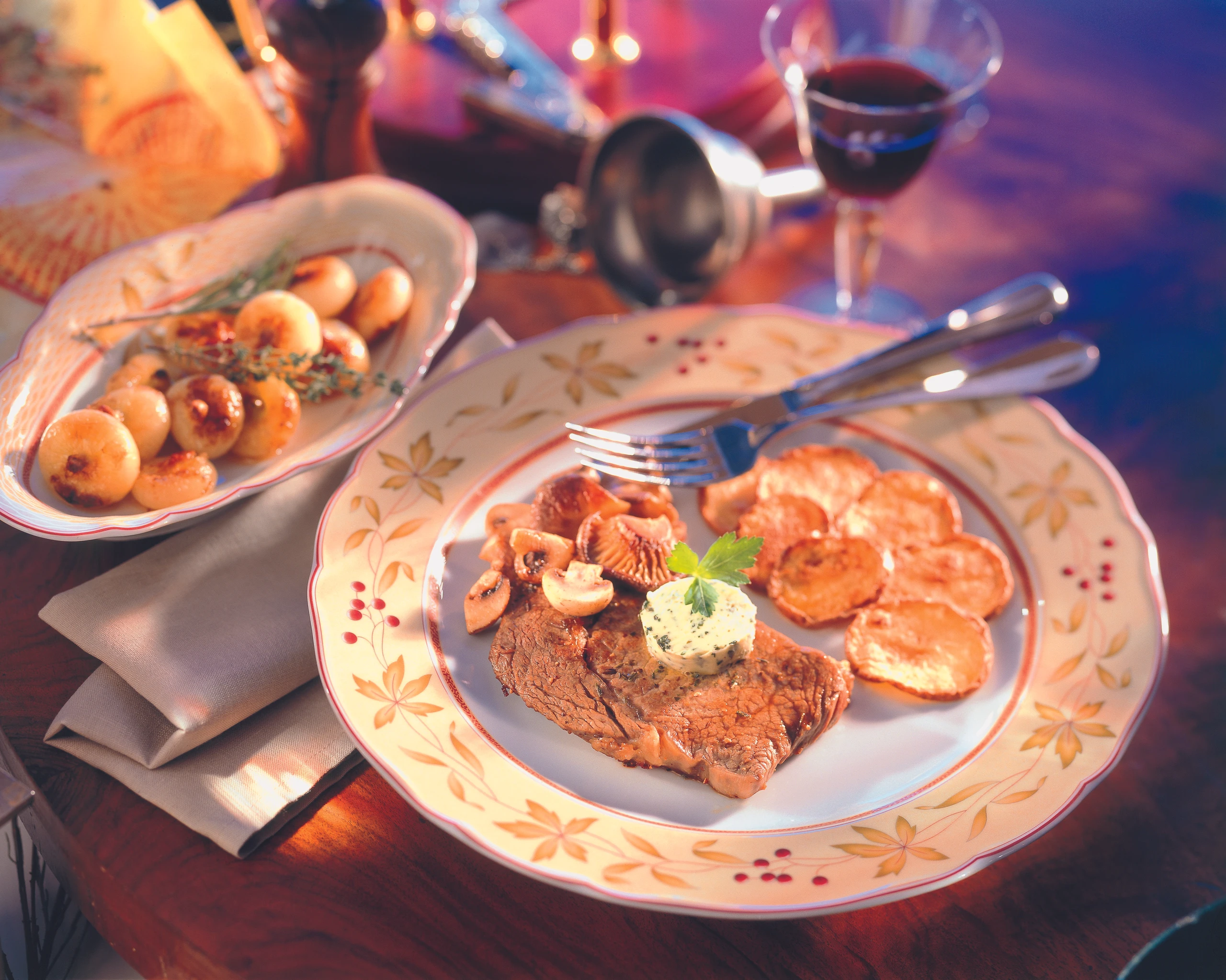 Entrecôte mit Schalotten und Pilzen