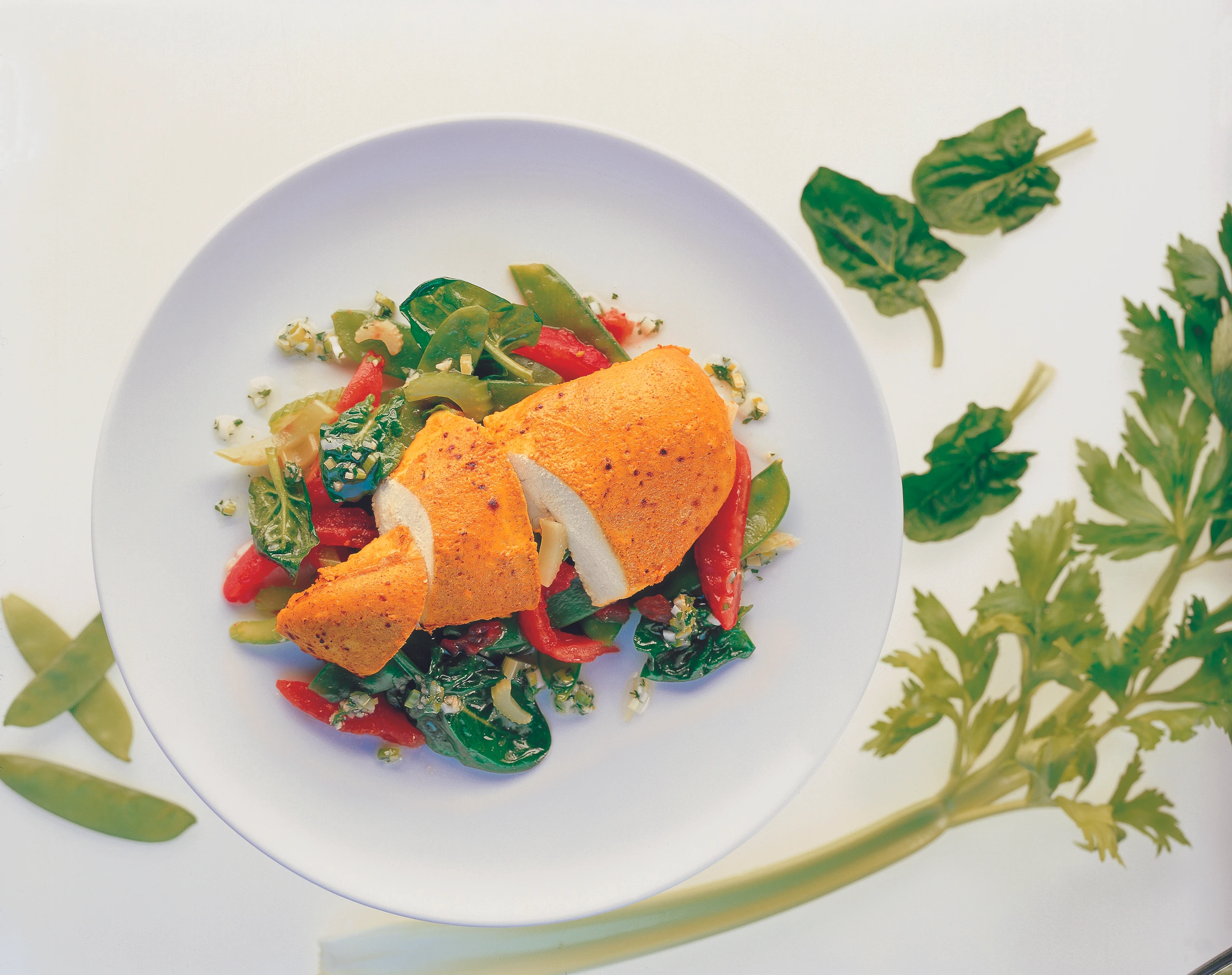 Tandoori-Hühnchen mit Gemüse und Koriander-Ingwer-Vinaigrette