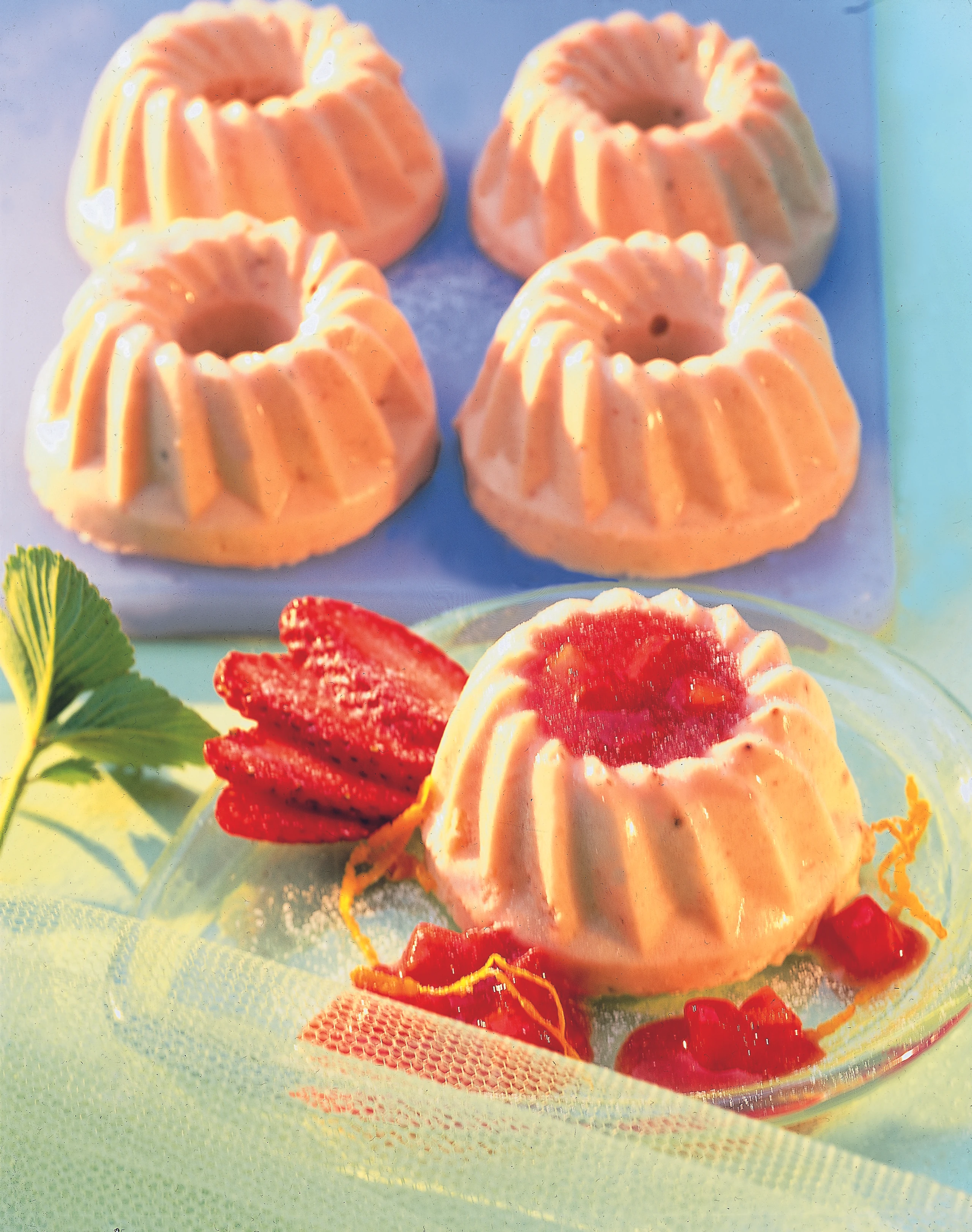 Erdbeerbavarois mit Erdbeer-Ragout