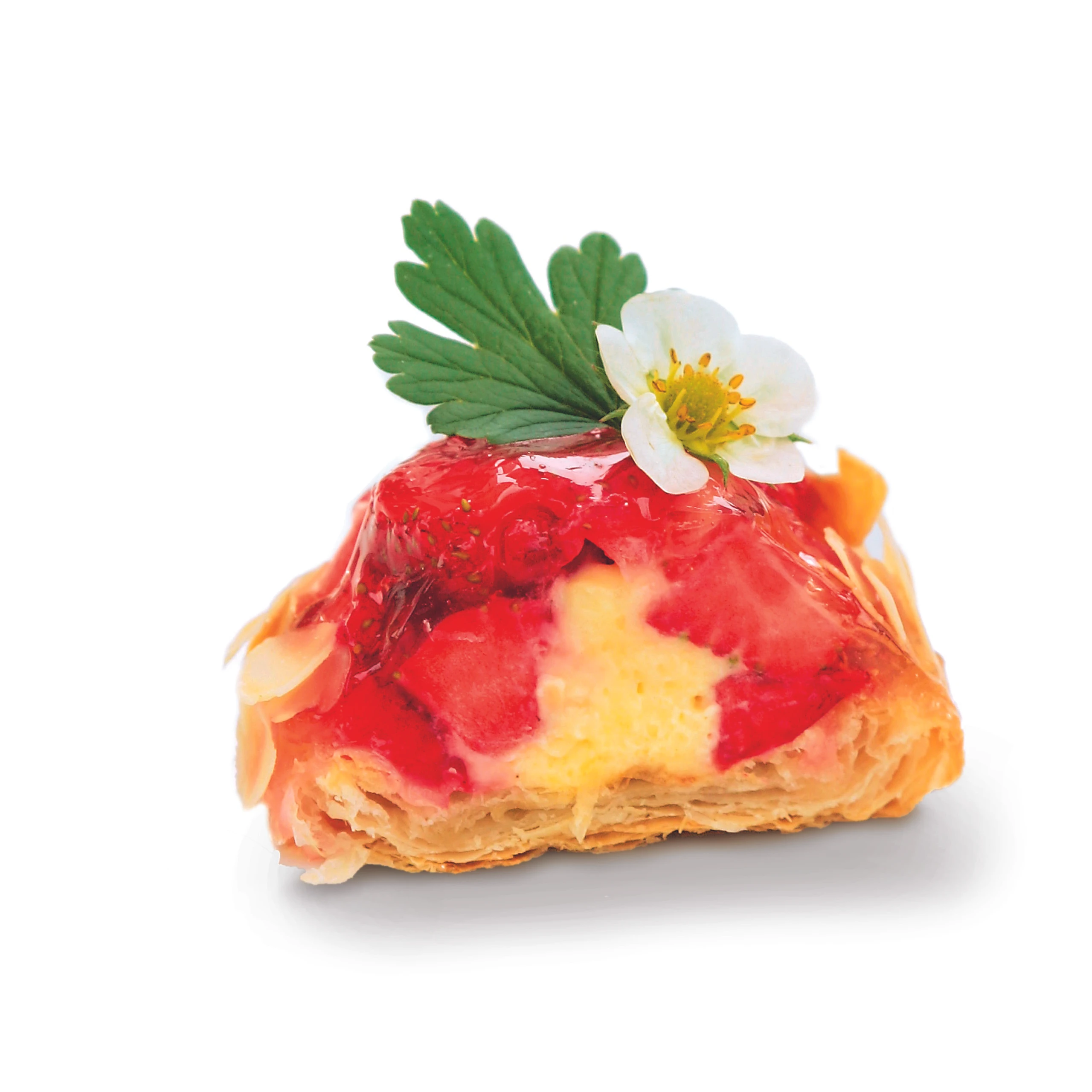 Blätterteigschnitte mit Erdbeeren und Vanillepudding