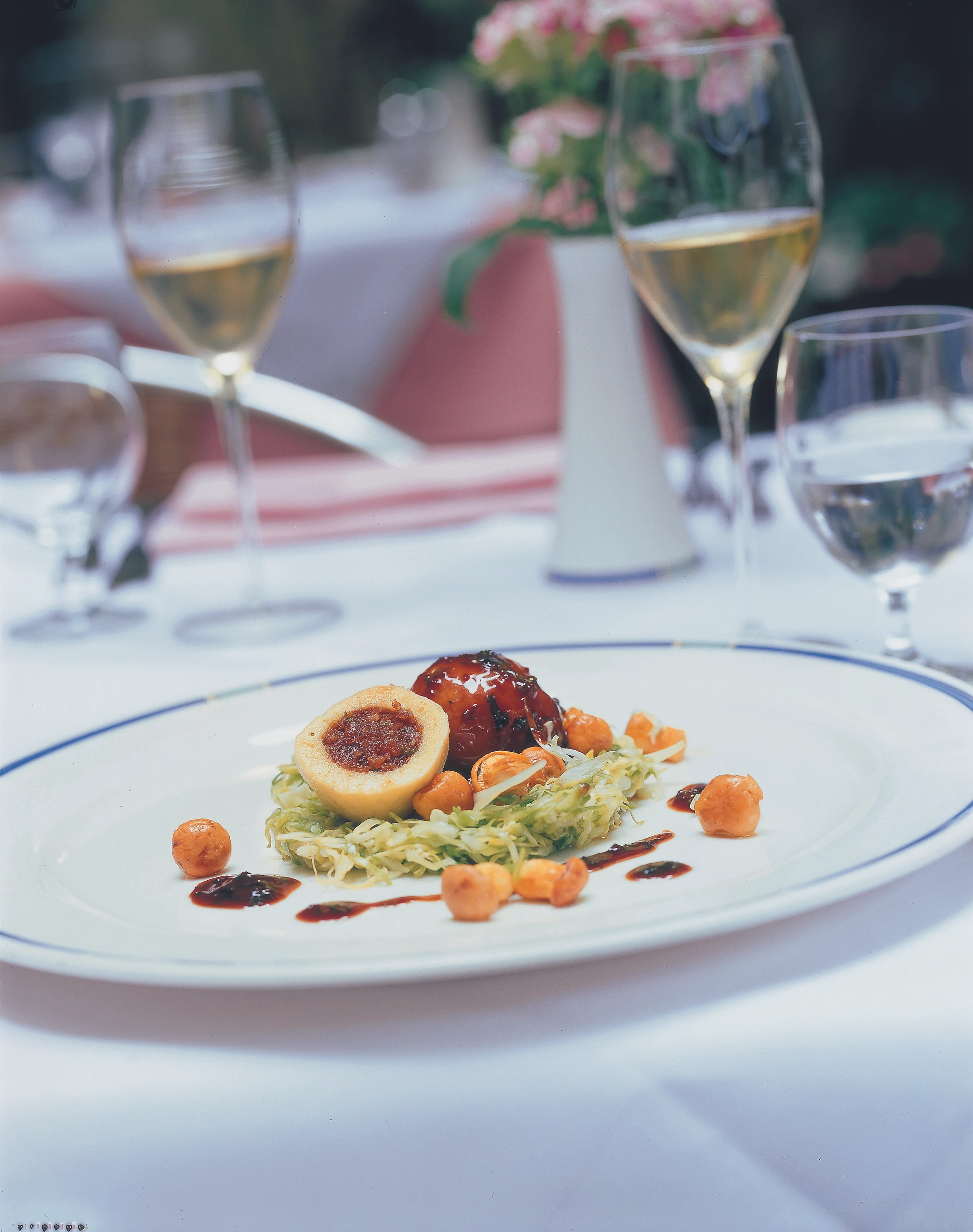 Grammelknödel mit Schwammerlkraut