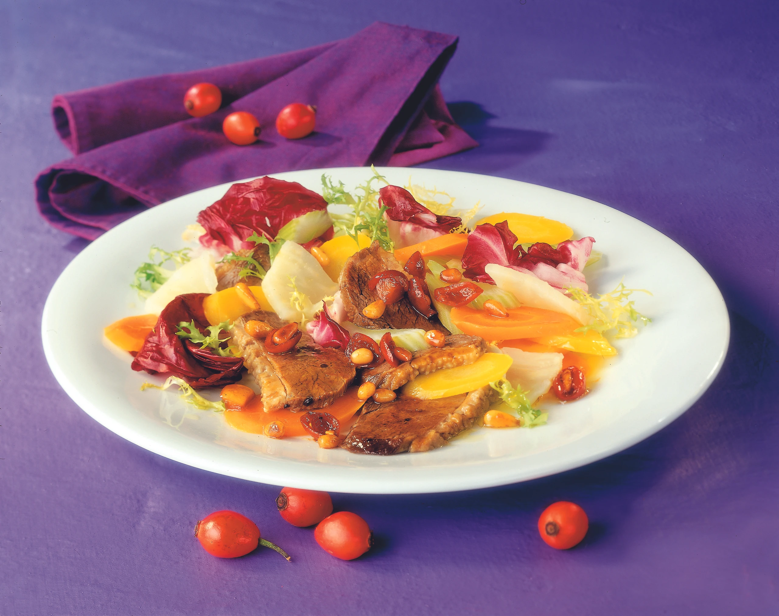 Gekochte Ganslbrust mit mariniertem Gemüse