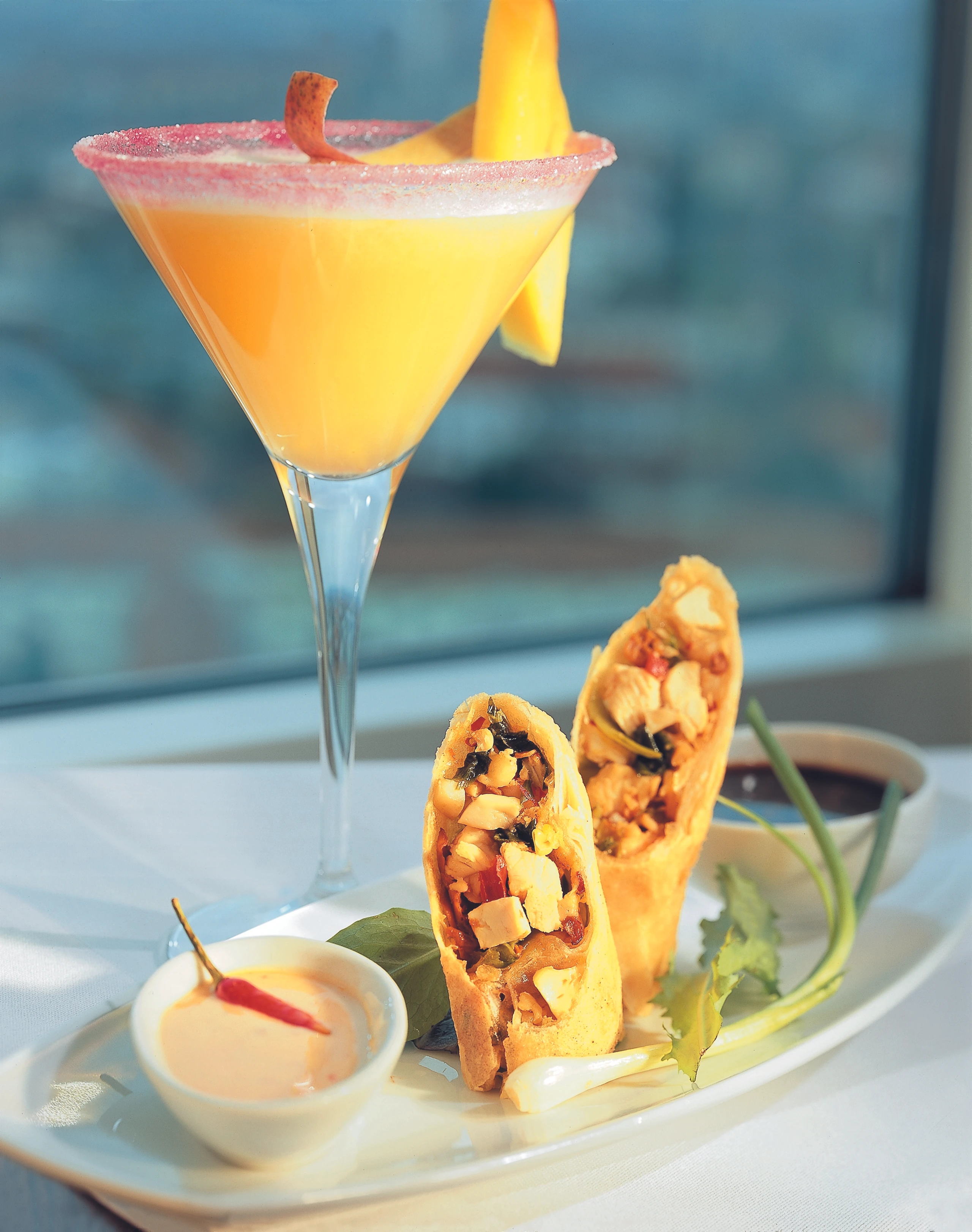 Asiatische Tofu-Frühlingsrollen