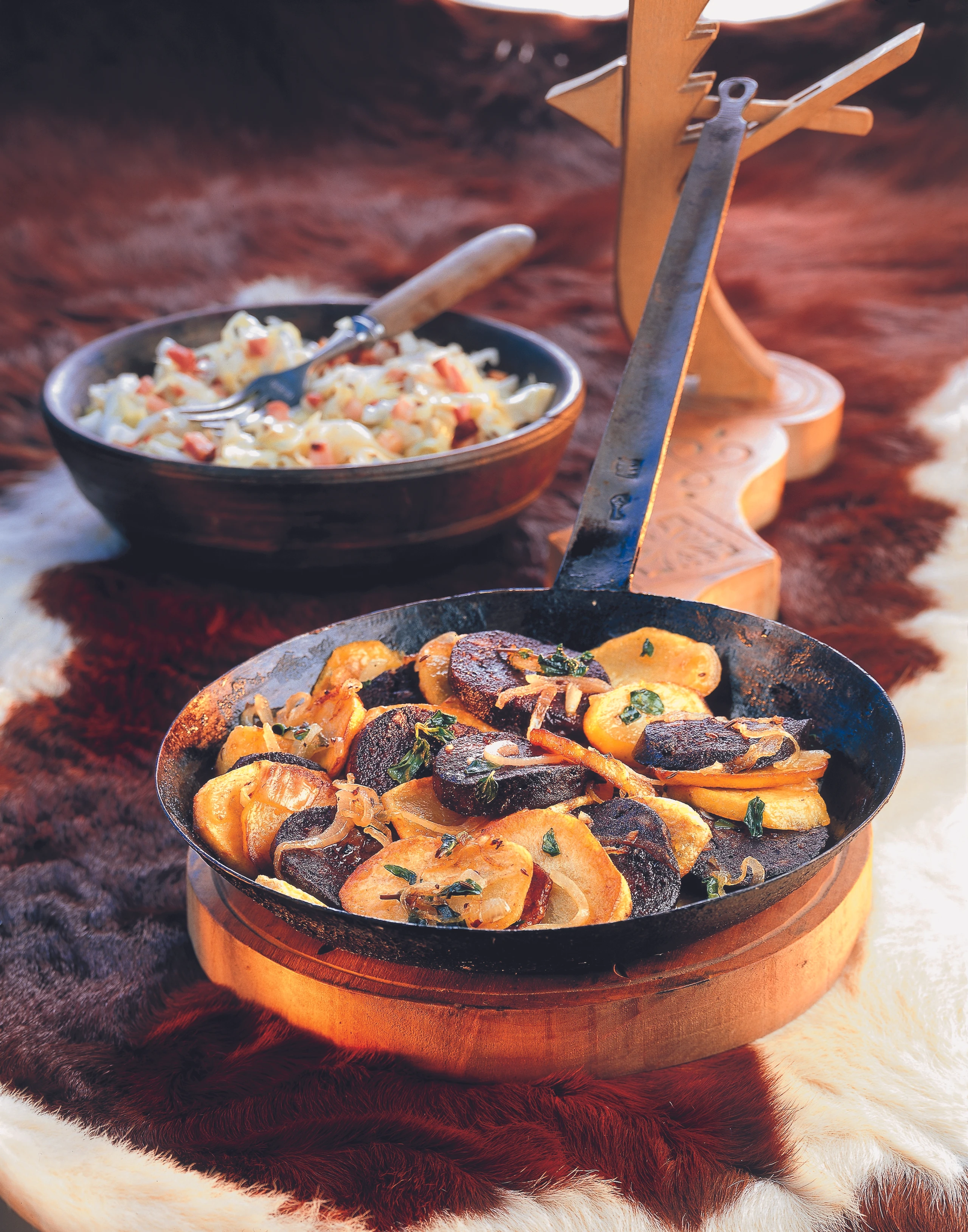 Blunzengröstl mit Krautsalat