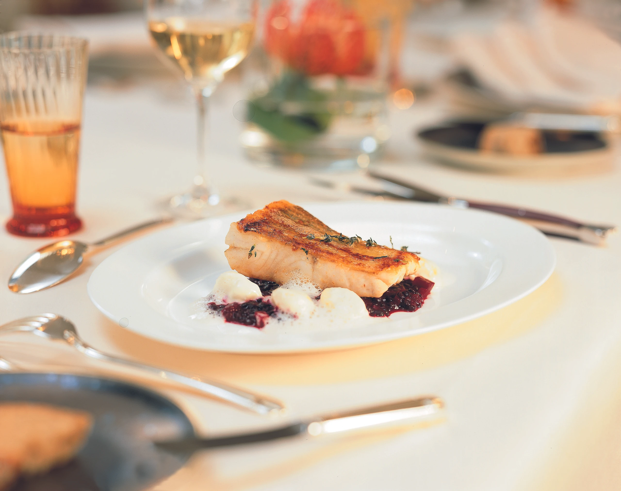 Zanderfilet auf Linsengemüse mit Gnocchi