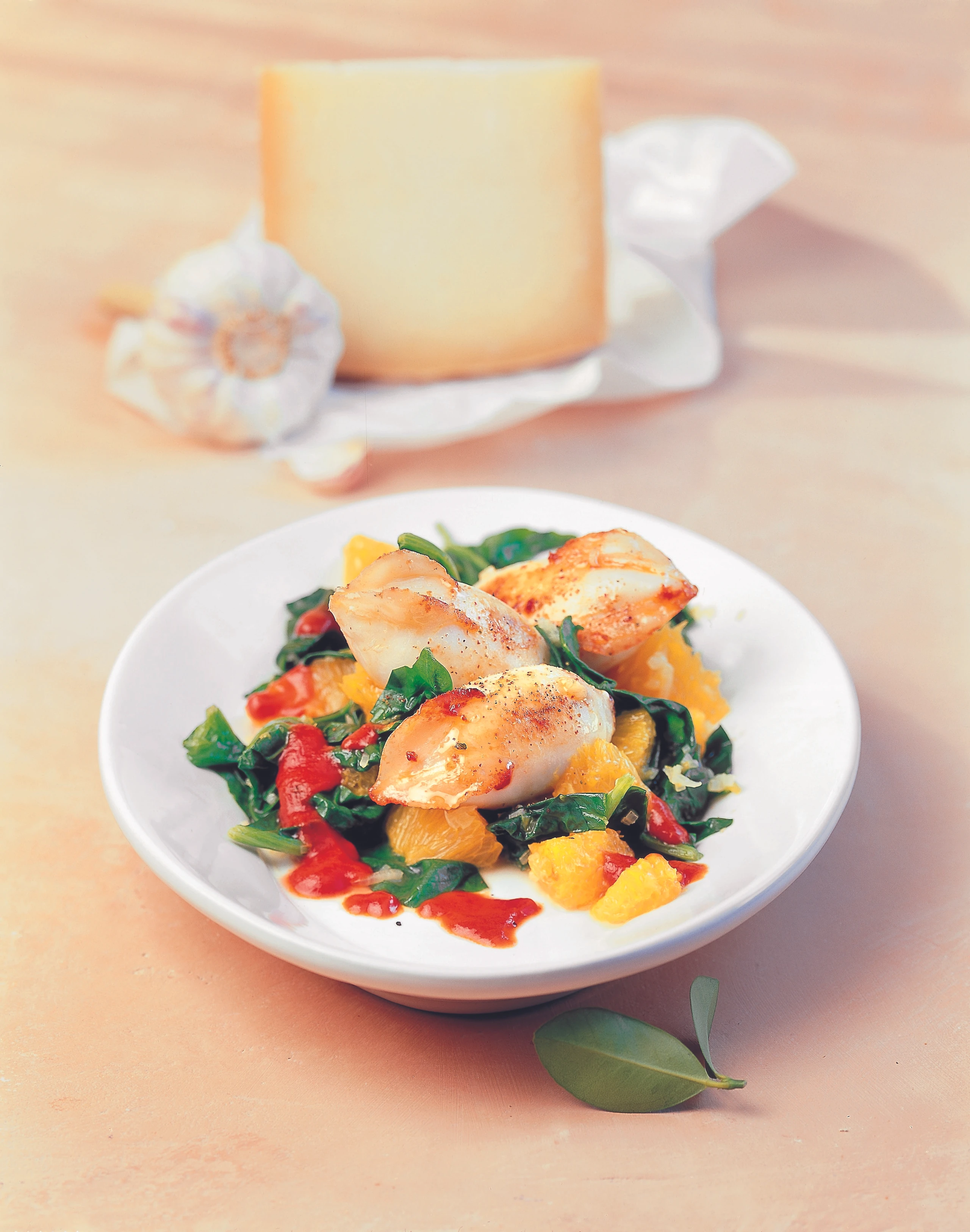 Gefüllte Calamari mit Orangen-Spinat