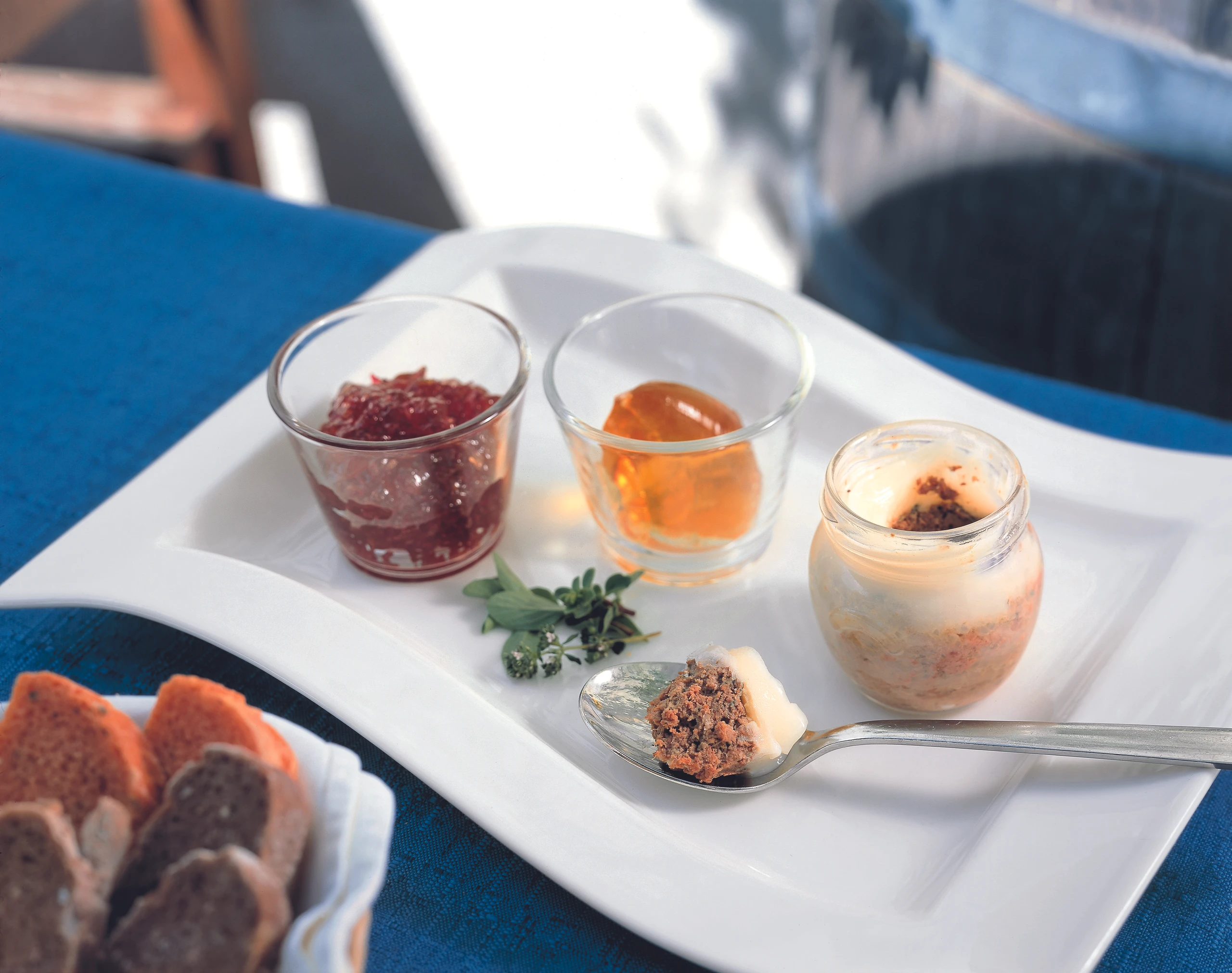 Leberpastete vom Mangalitzaschwein mit Schalotten-Marmelade