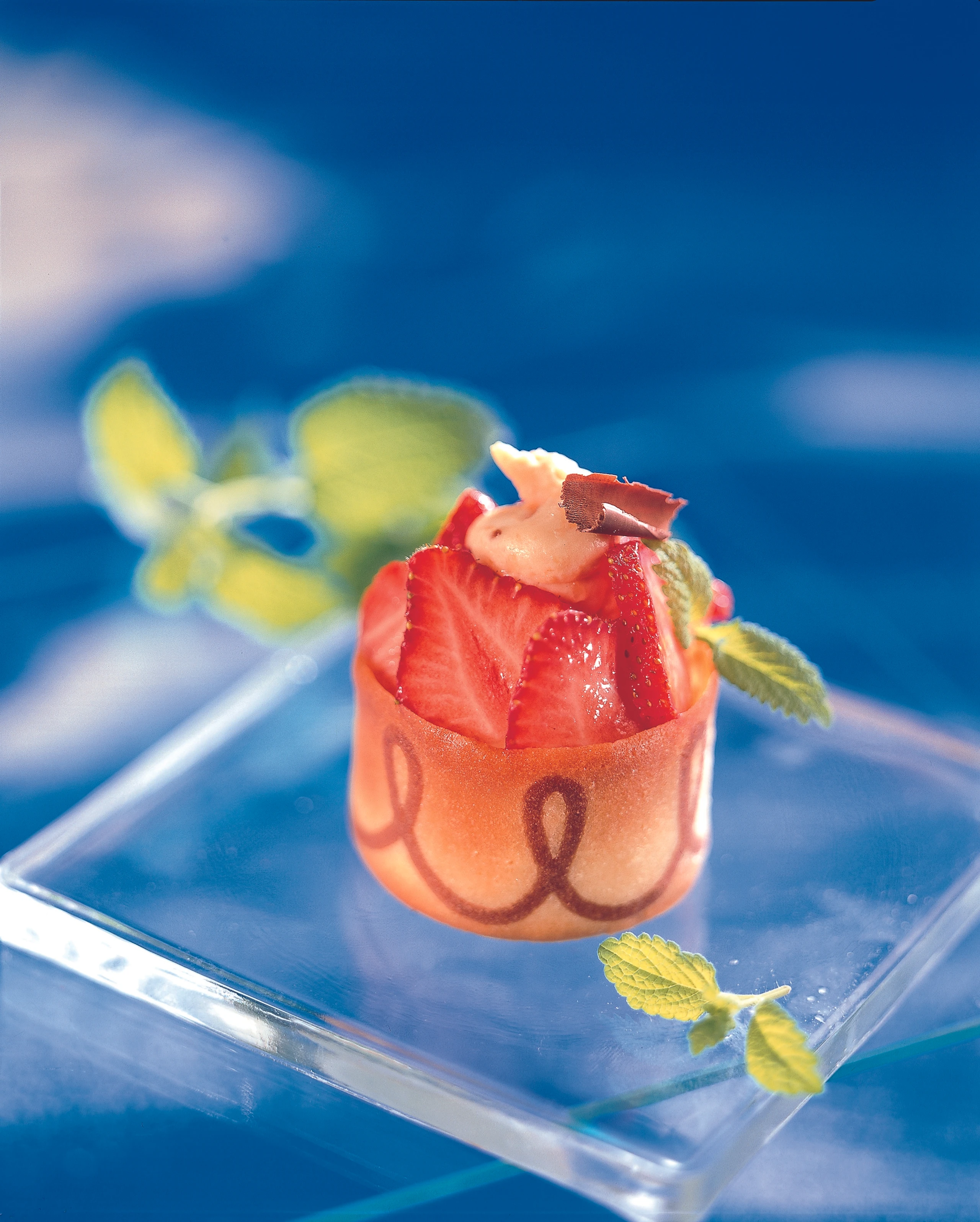 Hippen-Ringe mit Krokantcreme