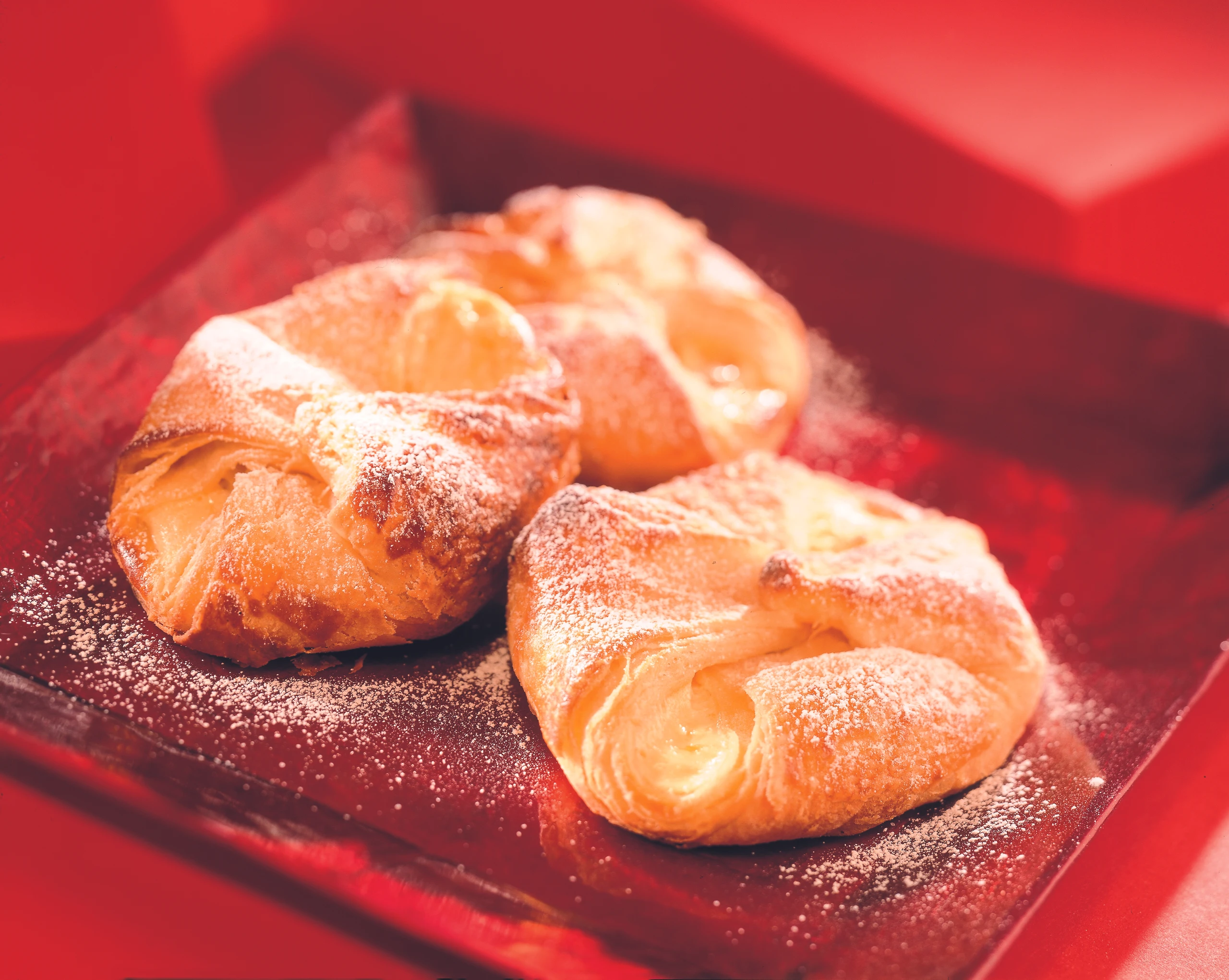 Topfengolatschen aus Plunderteig