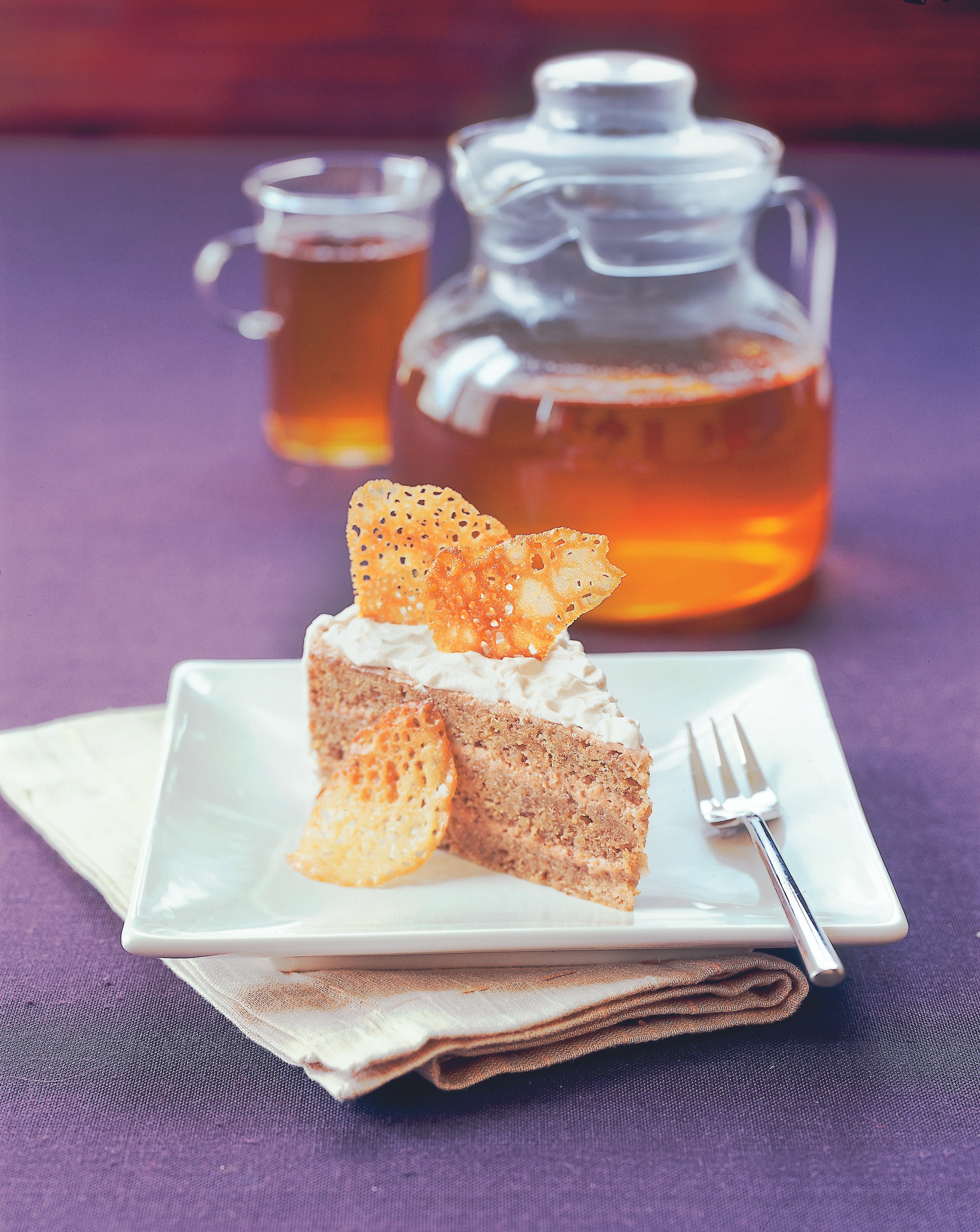 Nusstorte mit Honigcrackern