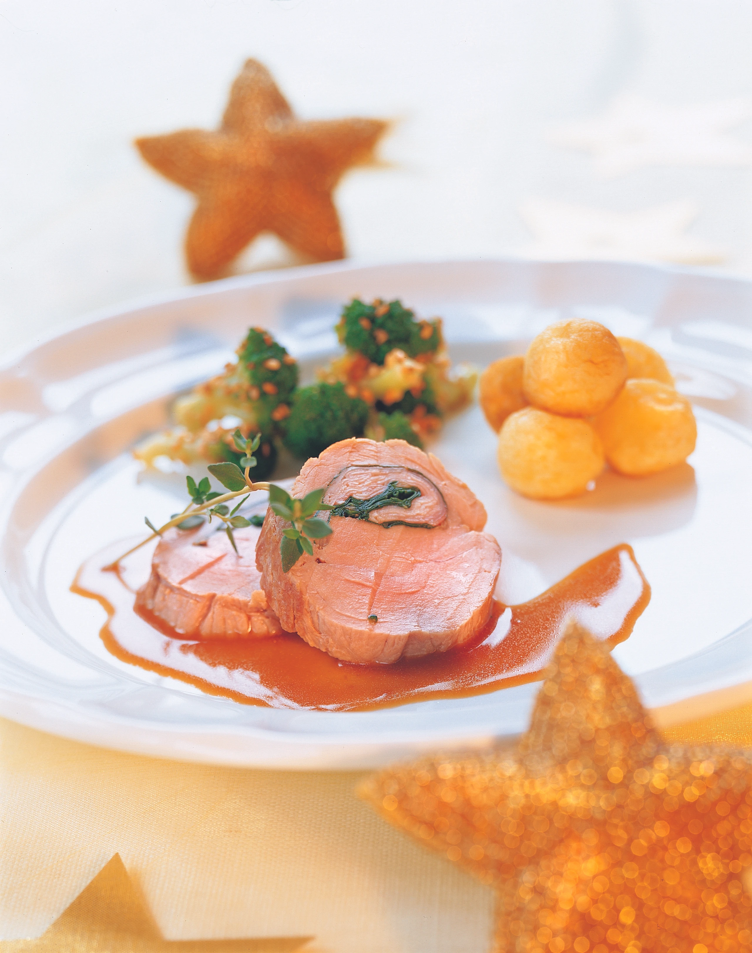 Schweinsfilet mit Mangold und Erdäpfelkugeln