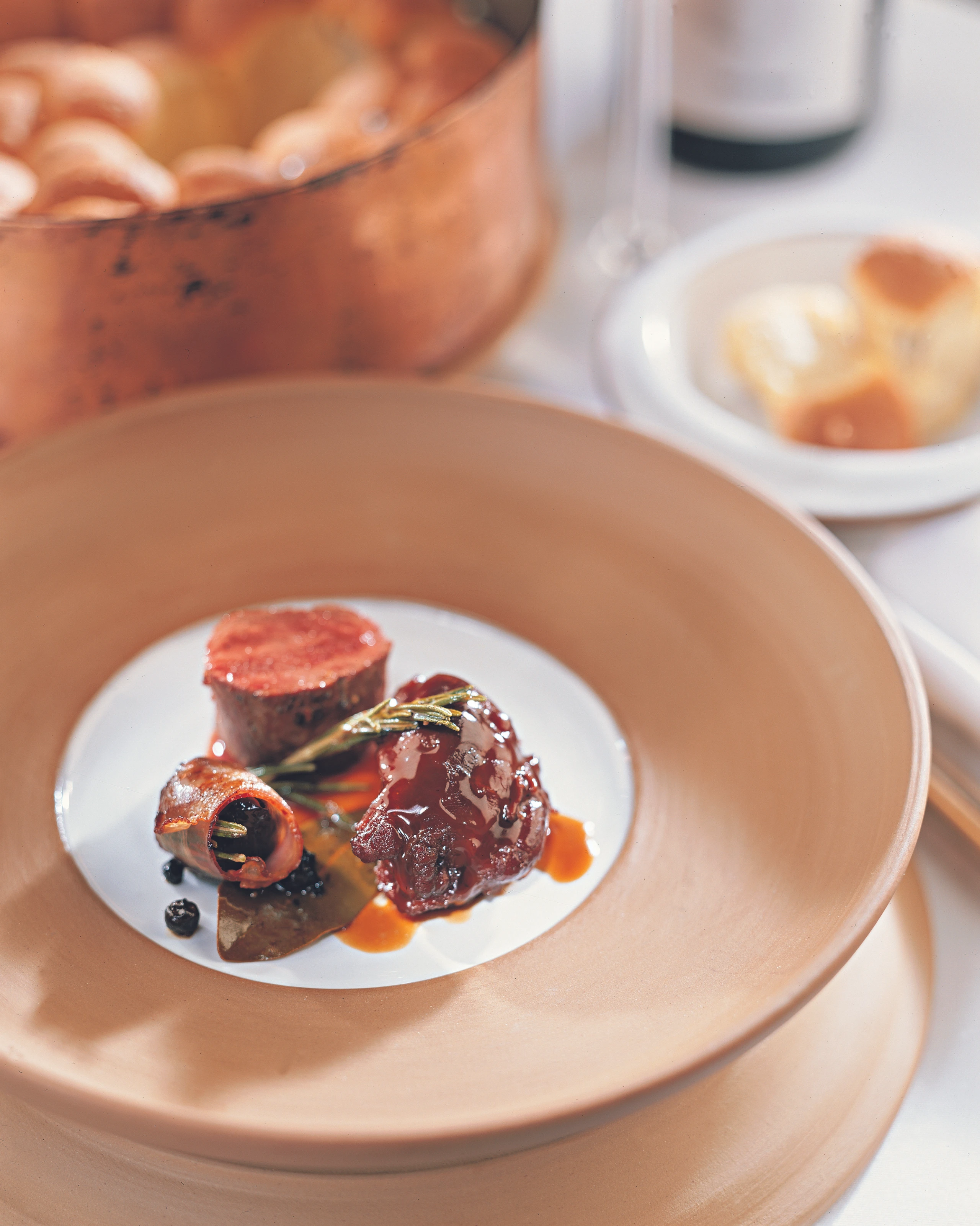 Allerlei vom Rehkitz mit böhmischen Powidl-Buchteln