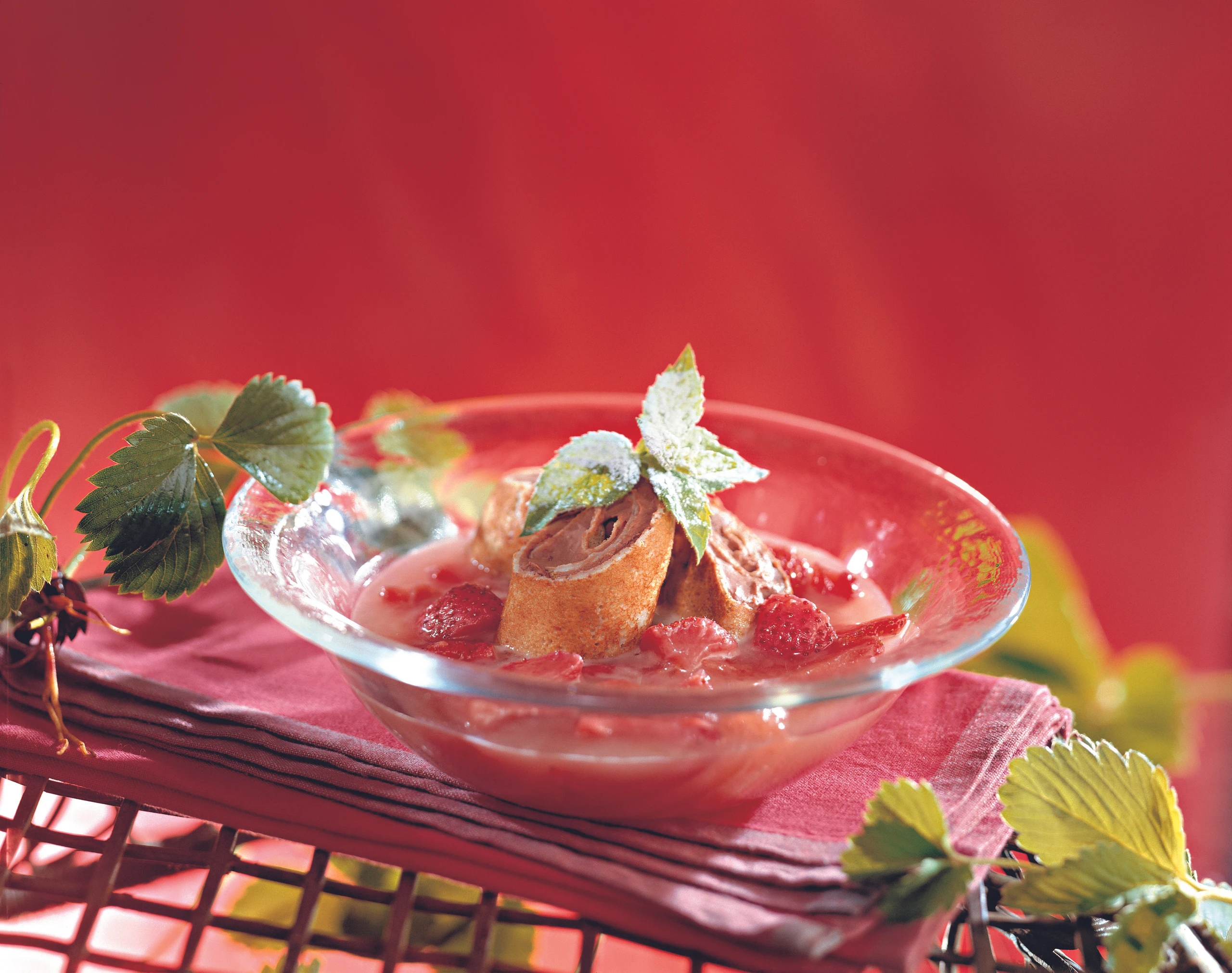 Erdbeerragout mit Schokopalatschinke