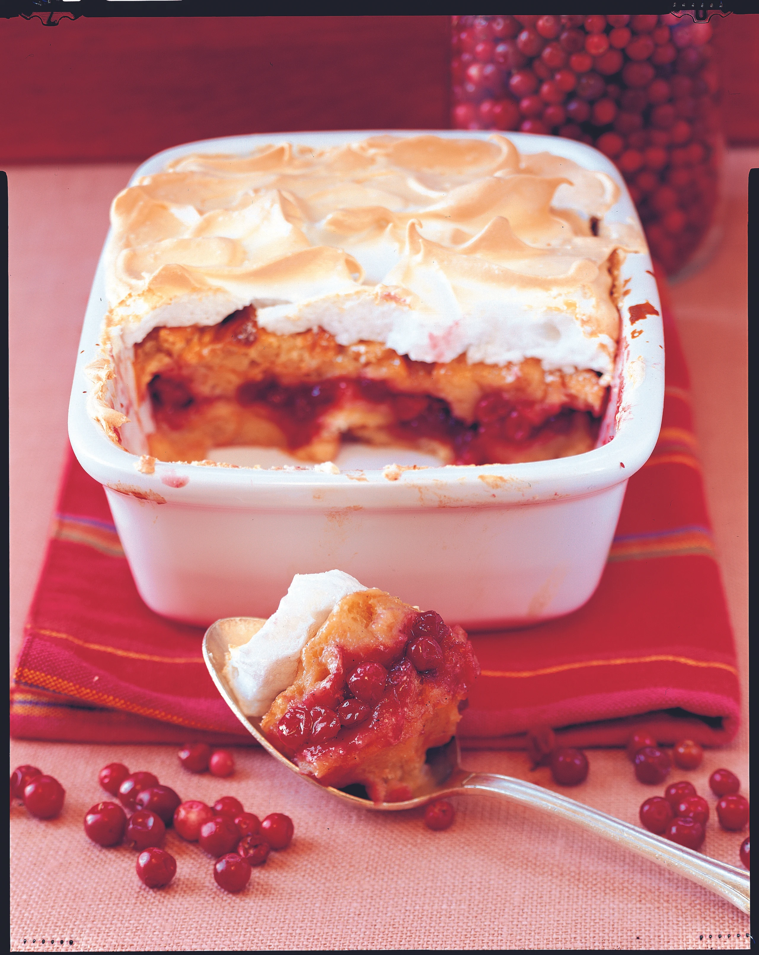 Preiselbeer-Kipferlauflauf