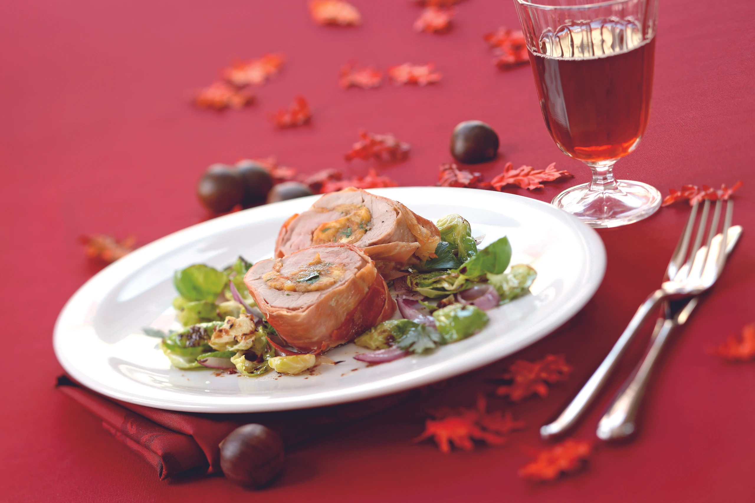 Schweinsfilet mit Brioche-Maronifülle