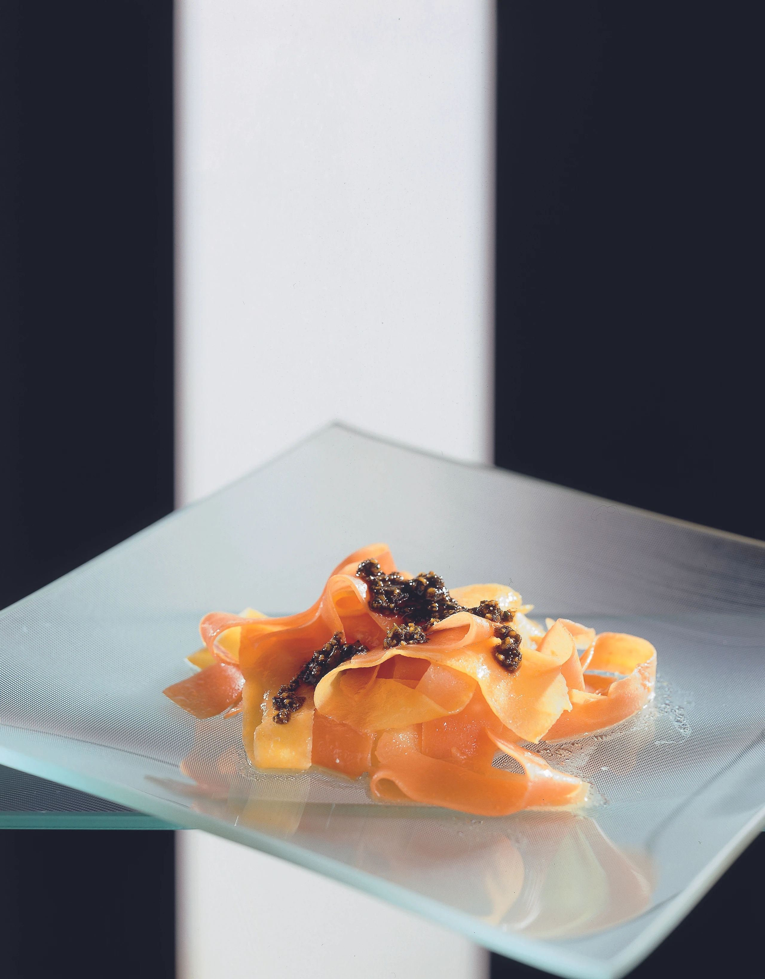 Nudeln aus Wurzelgemüse mit Kürbiskernpesto