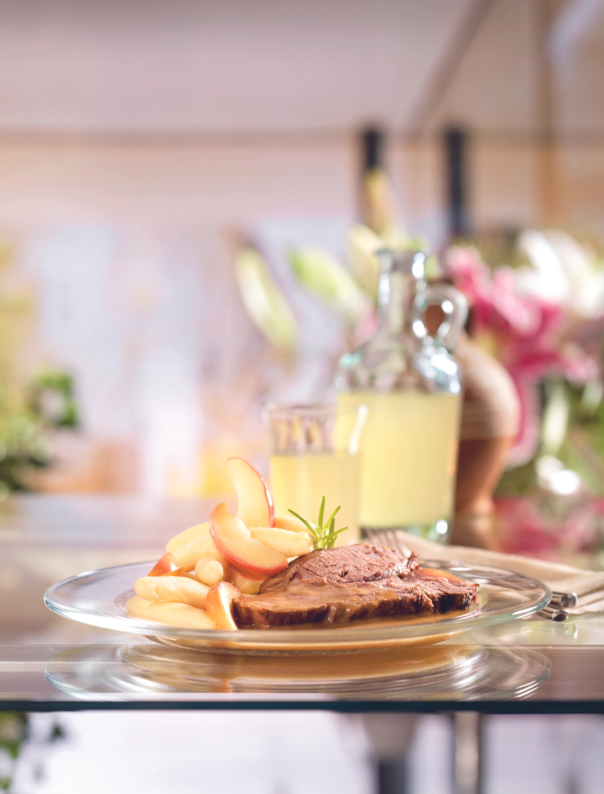 Gespickter Mostbraten mit Schupfnudeln