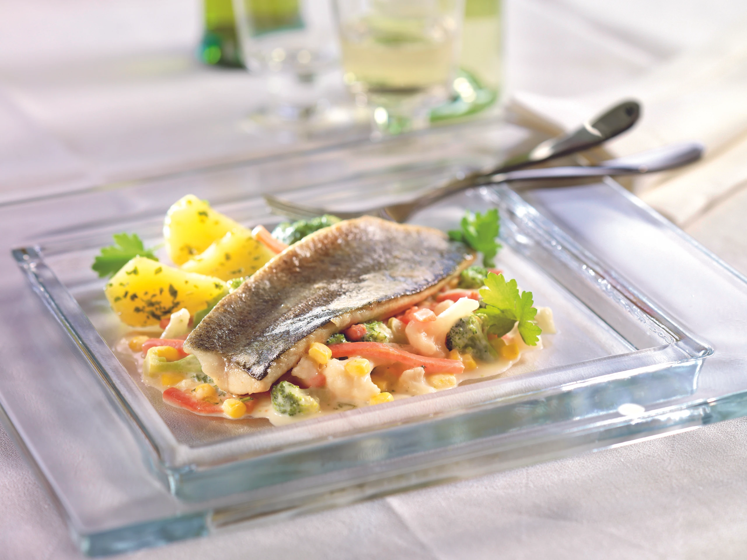 Forellenfilets mit Rahmgemüse